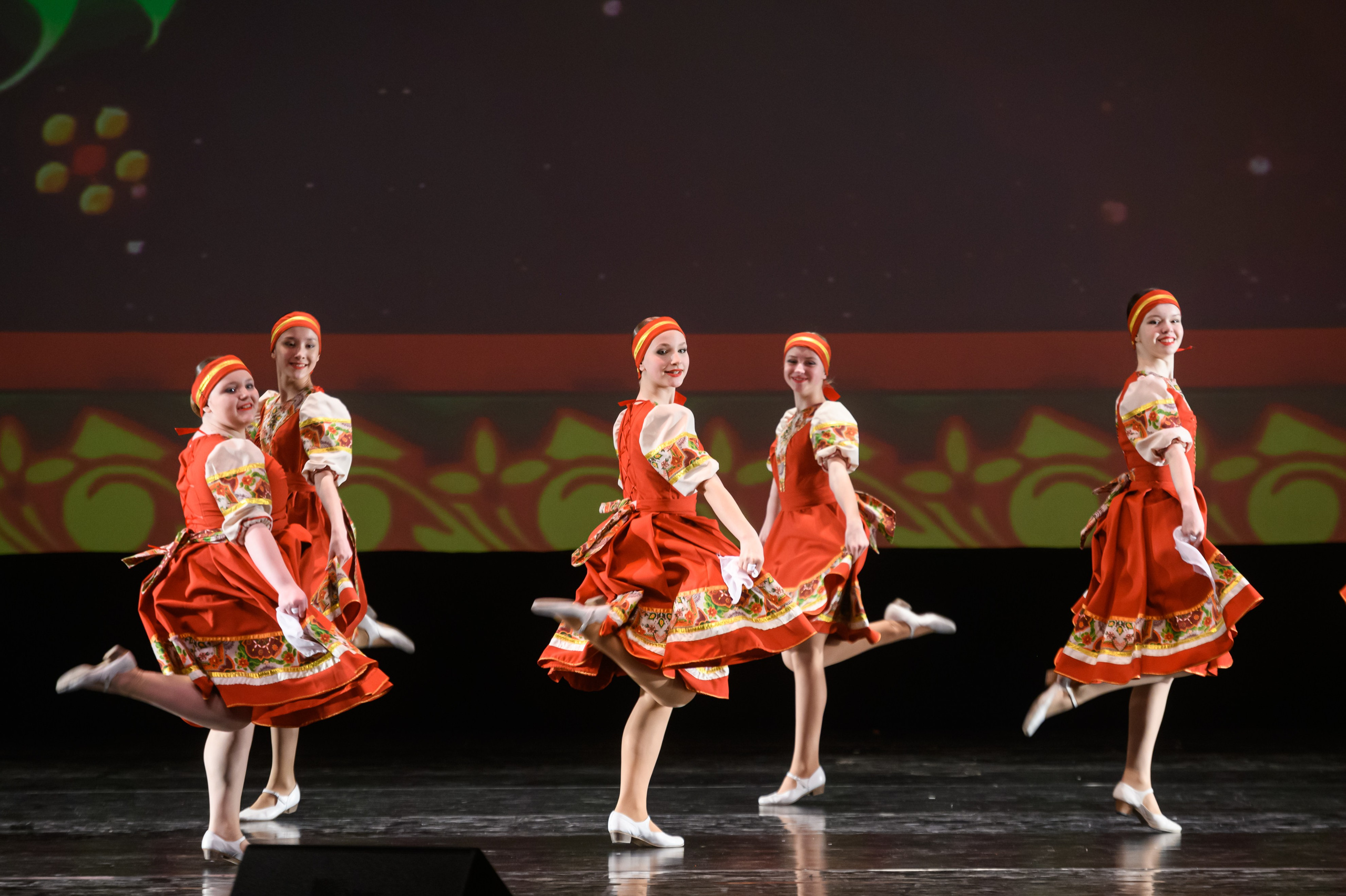 23 апреля, часть 2, БКЗ Октябрьский, г. Санкт-Петербург. Золотое яблочко