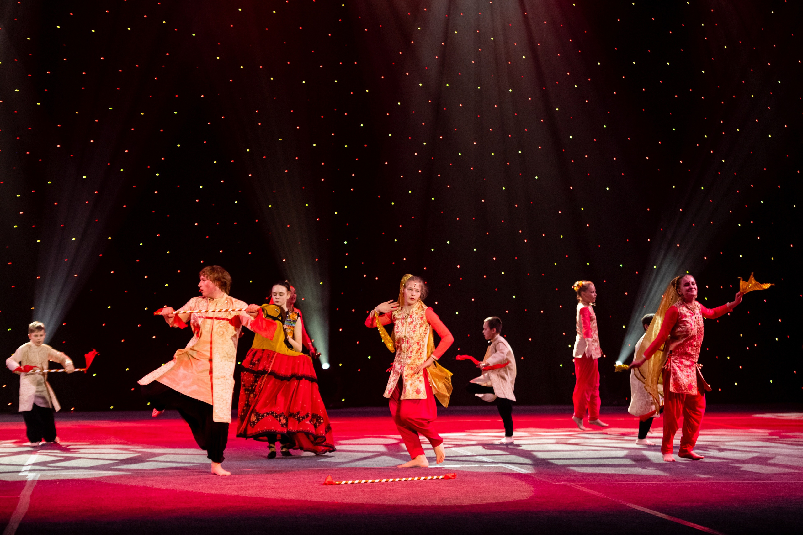 6 мая, концерт 10 лет, Сибур Арена, г. Санкт-Петербург. Золотое яблочко