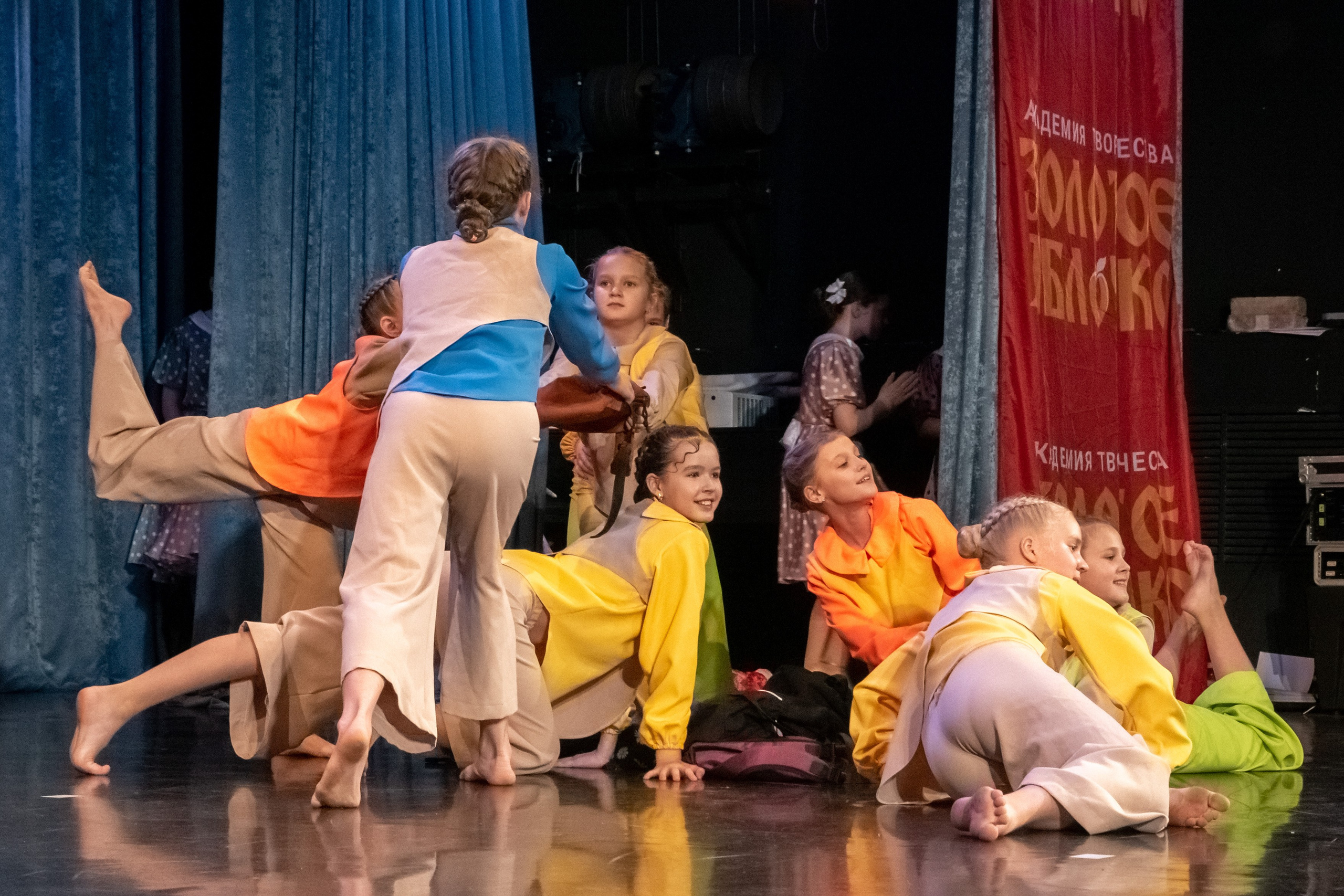 7 декабря, г. Выборг. Золотое яблочко