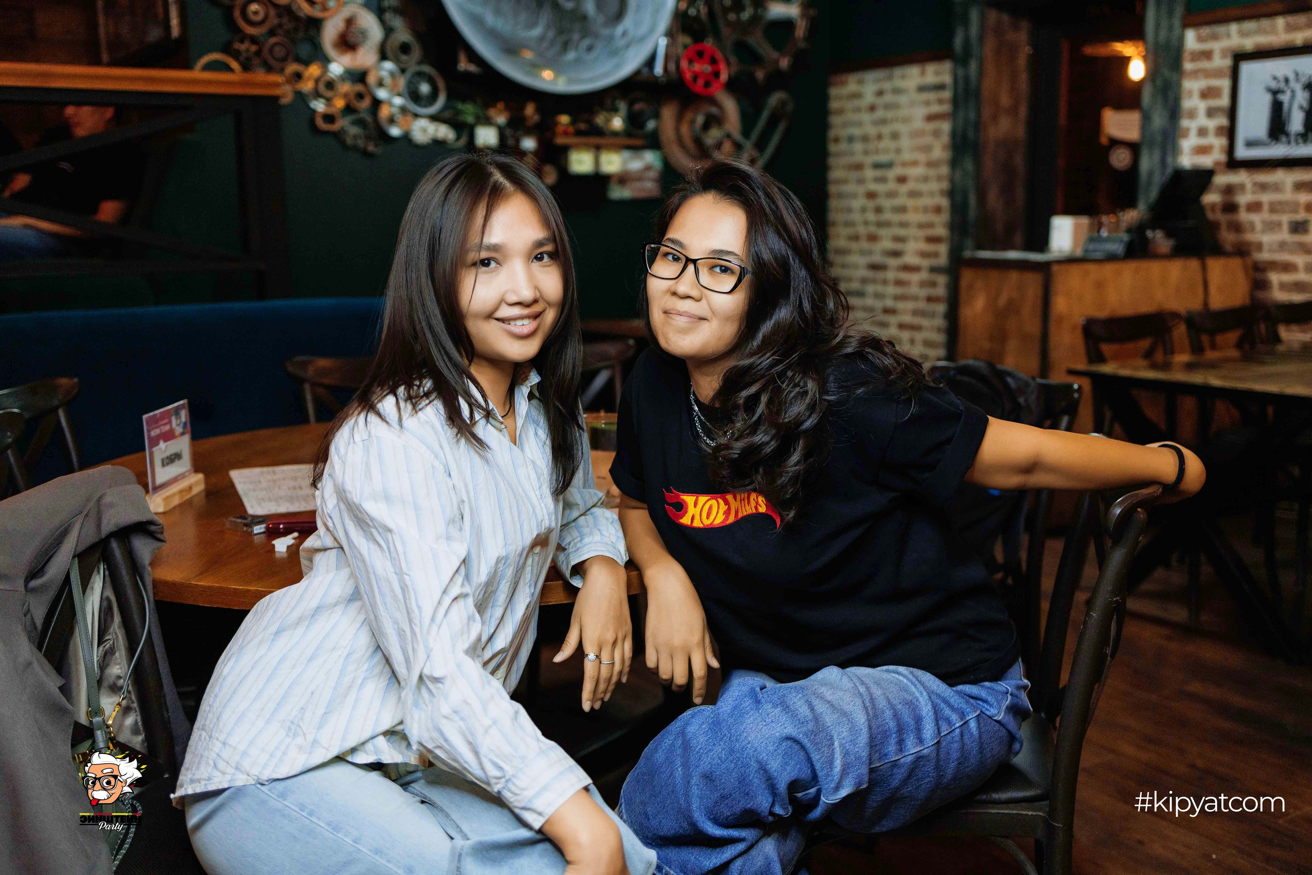 Эйнштейн Party