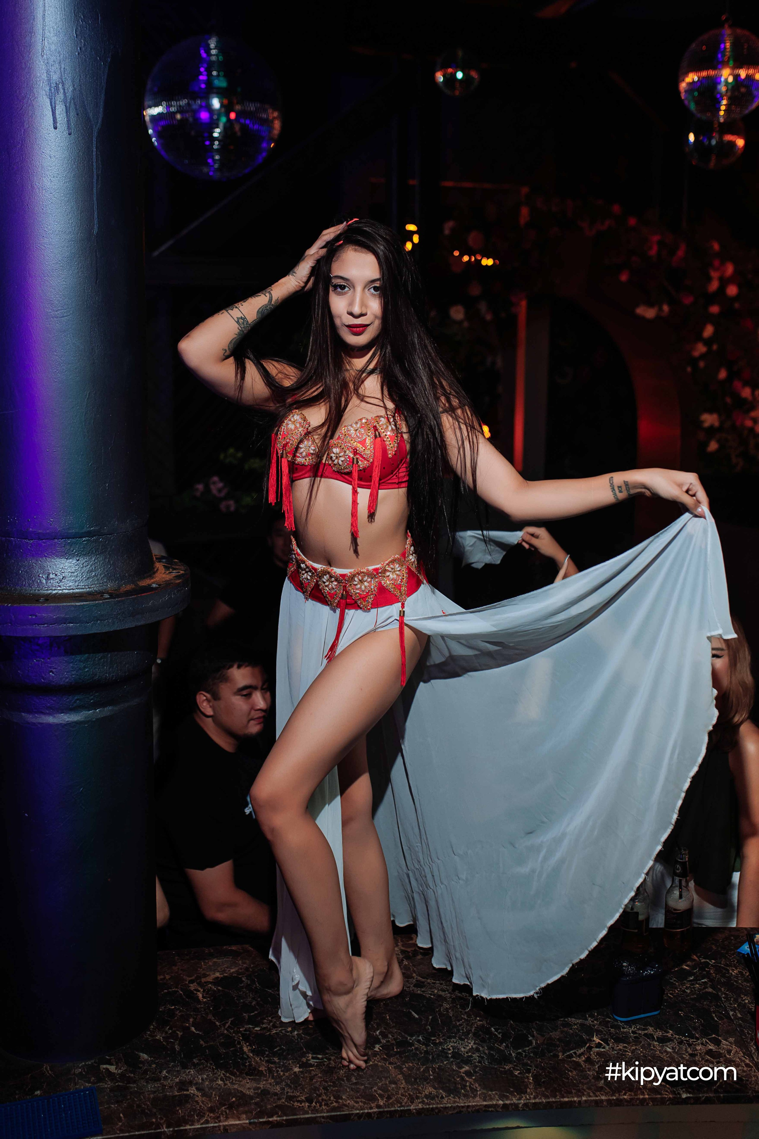 The Queen Prive. Кипятком Шымкент