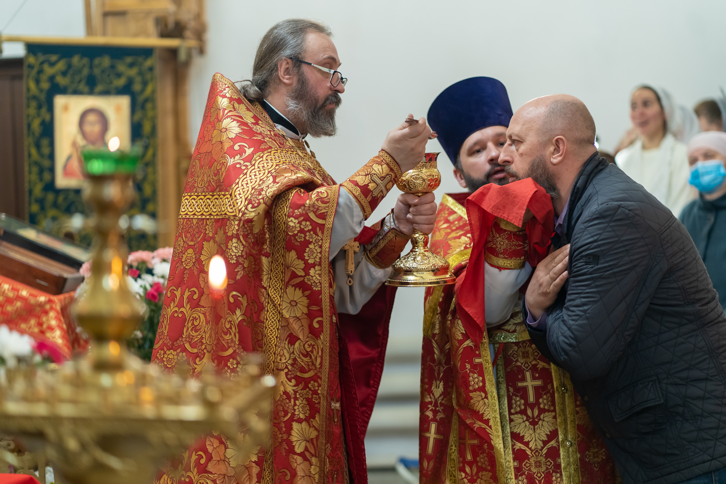 Пасха в Храме Всех Святых в земли Русской мкрн. Северо-Задонск Тульская область. Церковный фотограф Севастополь