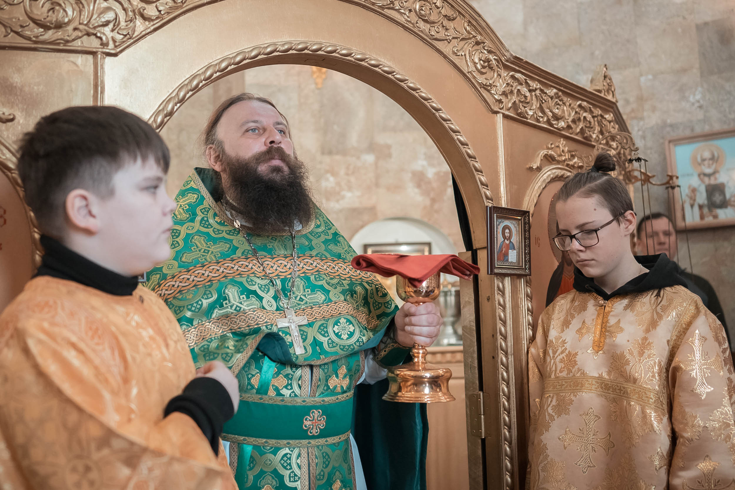 Вход Господень в Иерусалим в храме вмч. Георгия Победоносца г. Севастополь. Церковный фотограф Севастополь