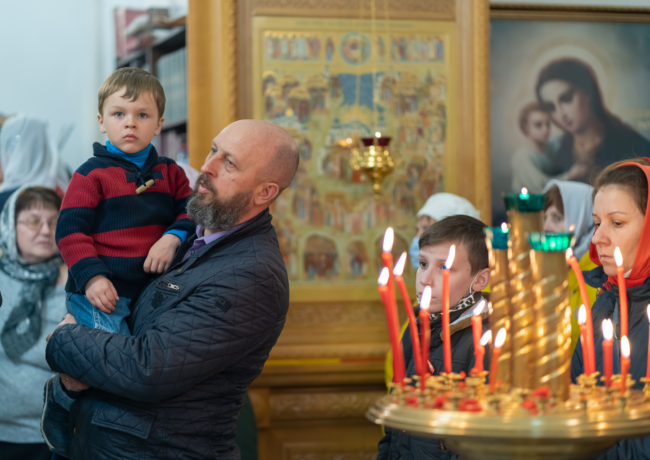 Пасха в Храме Всех Святых в земли Русской мкрн. Северо-Задонск Тульская область. Церковный фотограф Севастополь