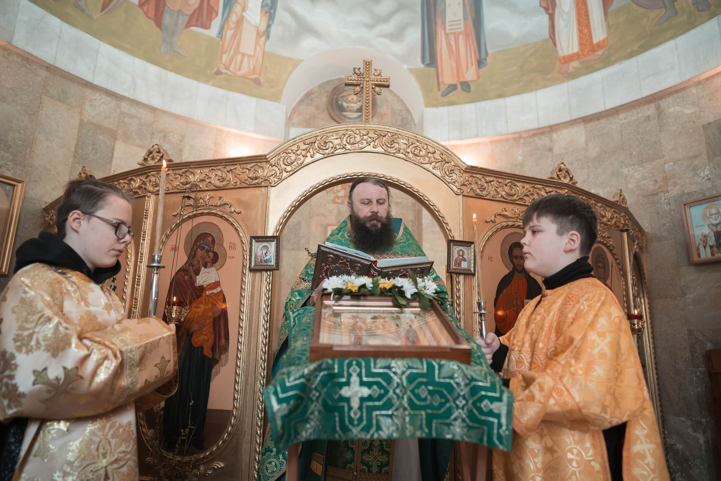 Вход Господень в Иерусалим в храме вмч. Георгия Победоносца г. Севастополь. Церковный фотограф Севастополь