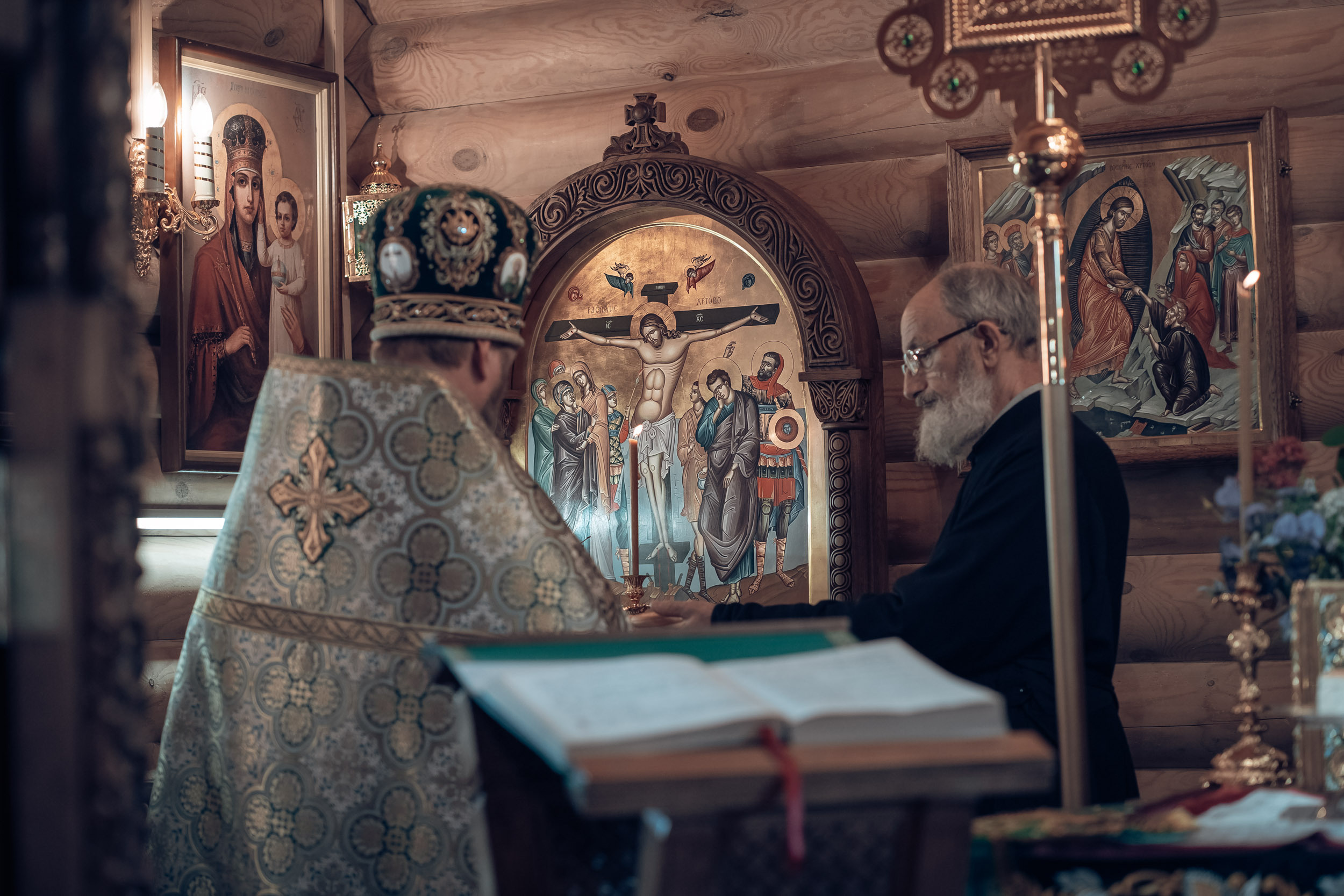 Праздник Святой Троицы в храме Прп. Сергия Радонежского г. Севастополь. Церковный фотограф Севастополь