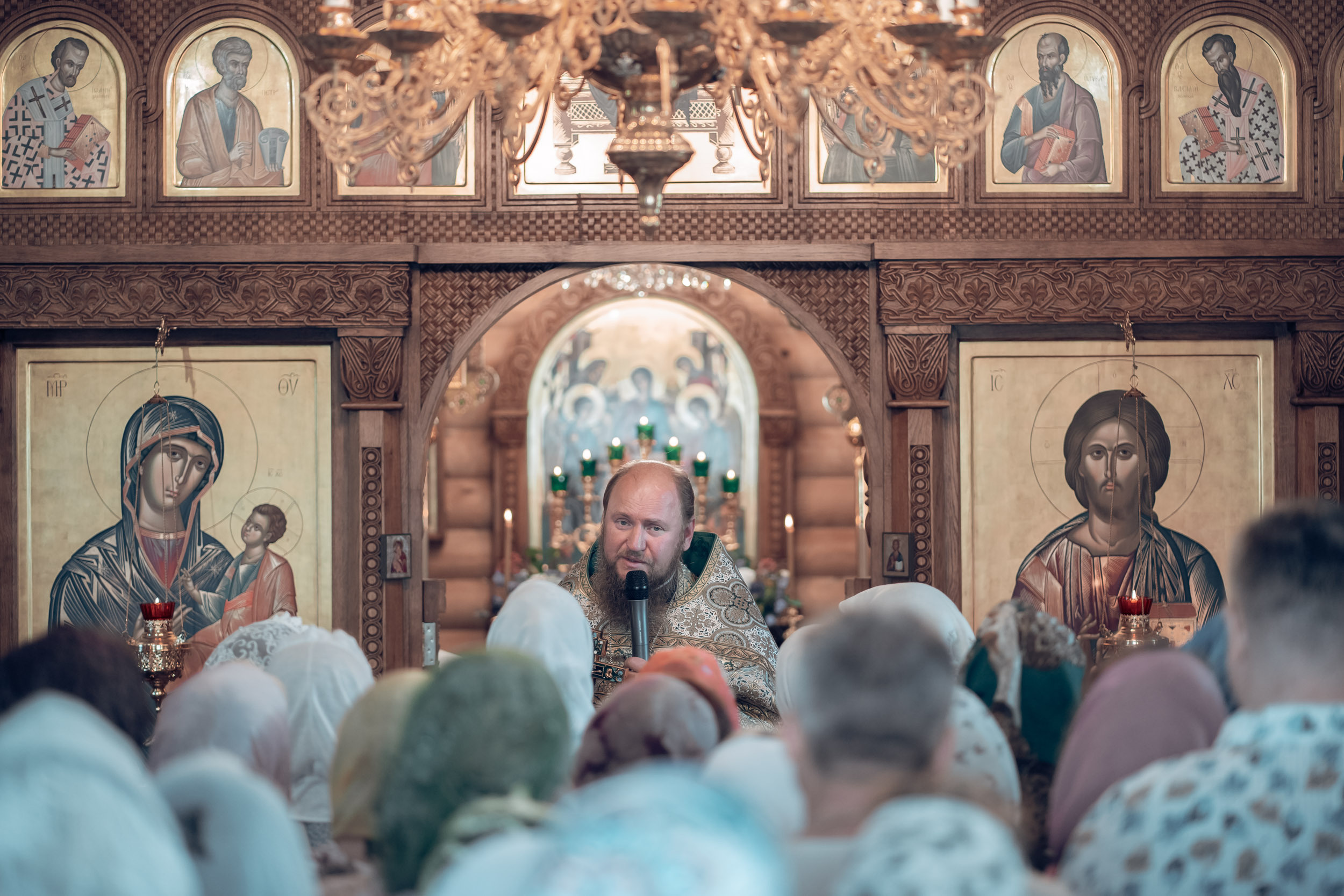 Праздник Святой Троицы в храме Прп. Сергия Радонежского г. Севастополь. Церковный фотограф Севастополь