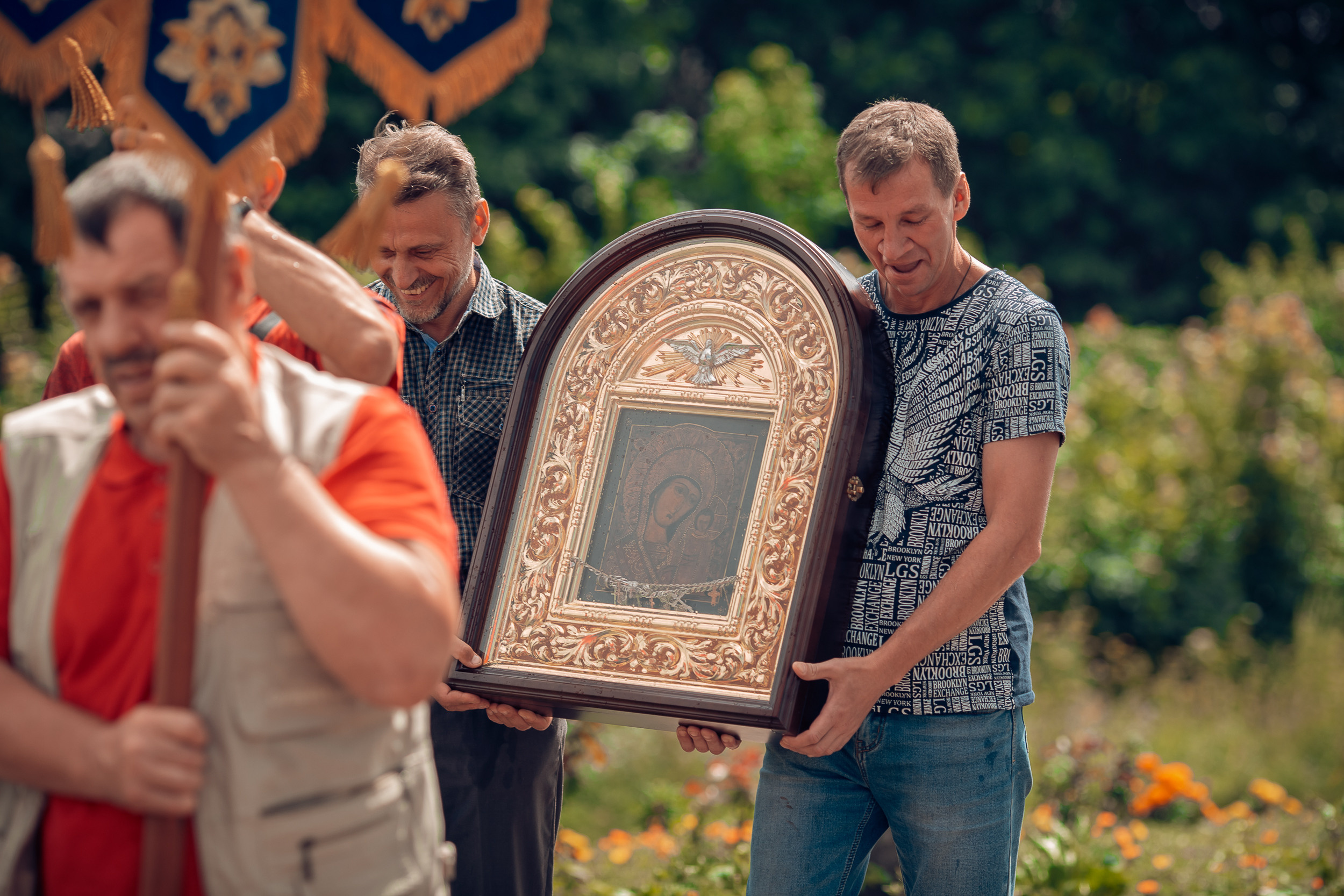 Престольный праздник в Казанском храме с. Иваньково Тульская область. Церковный фотограф Севастополь