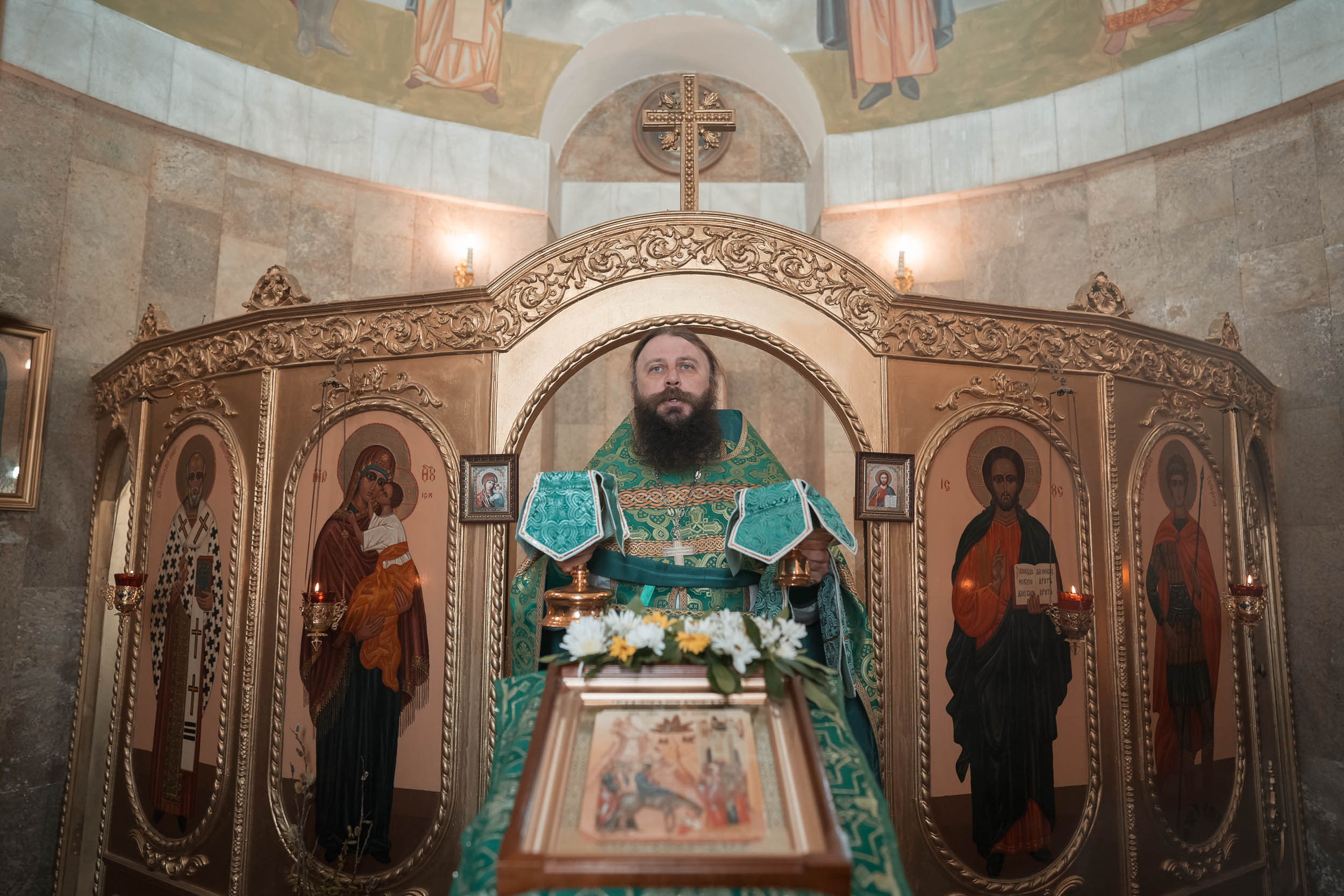 Вход Господень в Иерусалим в храме вмч. Георгия Победоносца г. Севастополь. Церковный фотограф Севастополь