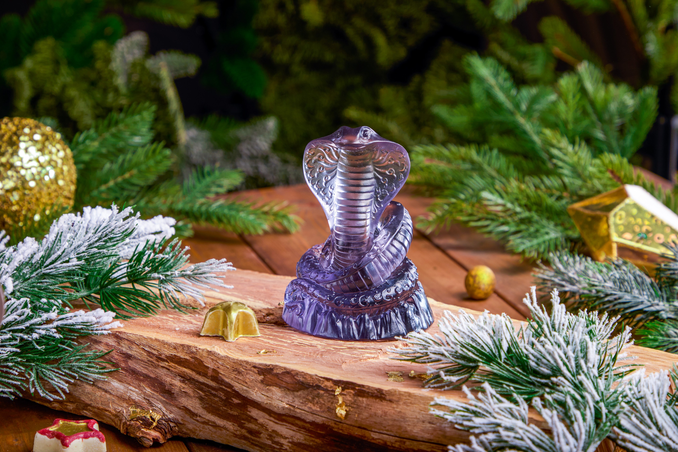 Ёлочные игрушки и фигурки. Сайт о предметной, имиджевой и портретной фотографии, фотограф Фил Киреев