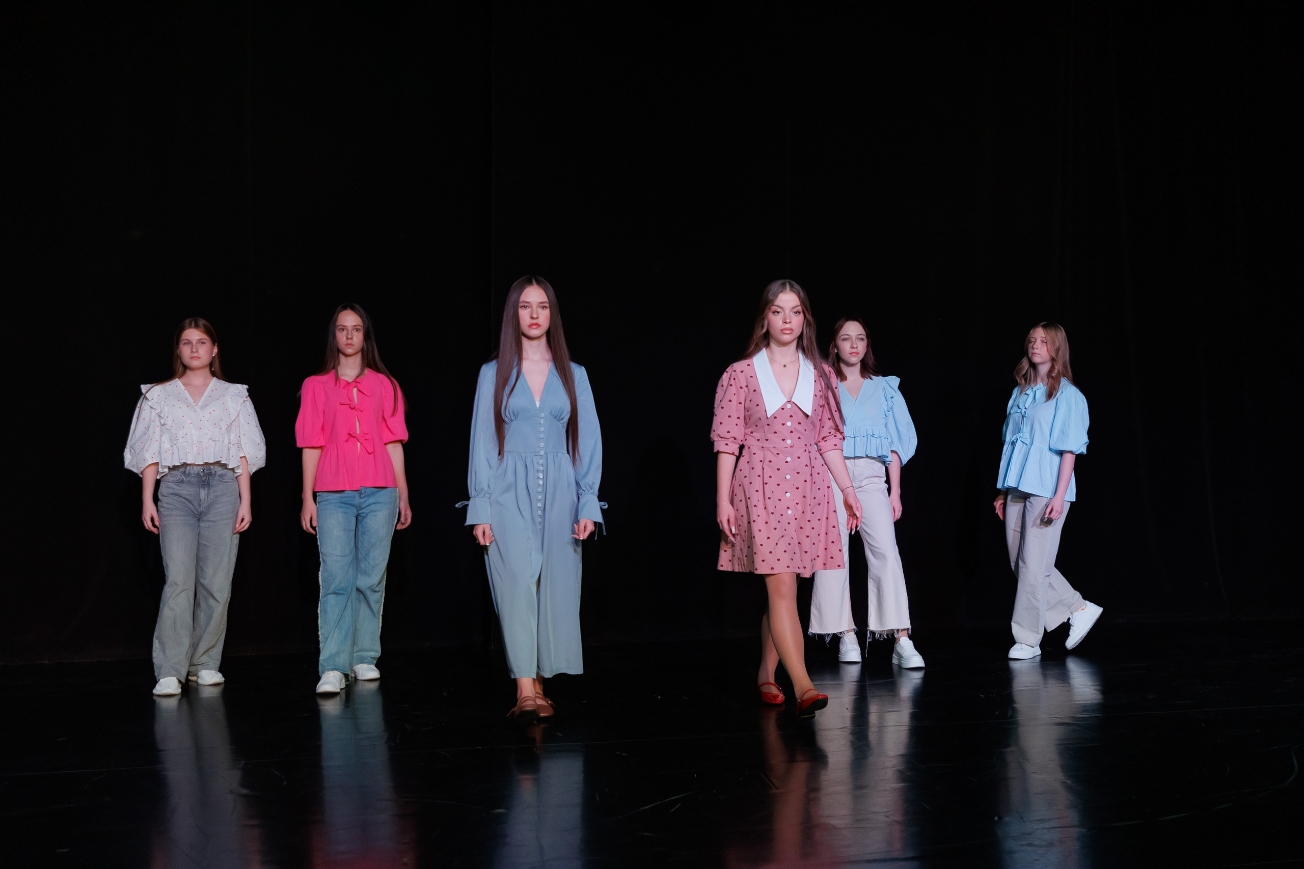Показ коллекций Новосибирских дизайнеров для Fly Production. Фотограф Новосибирск — Наталья Гресь
