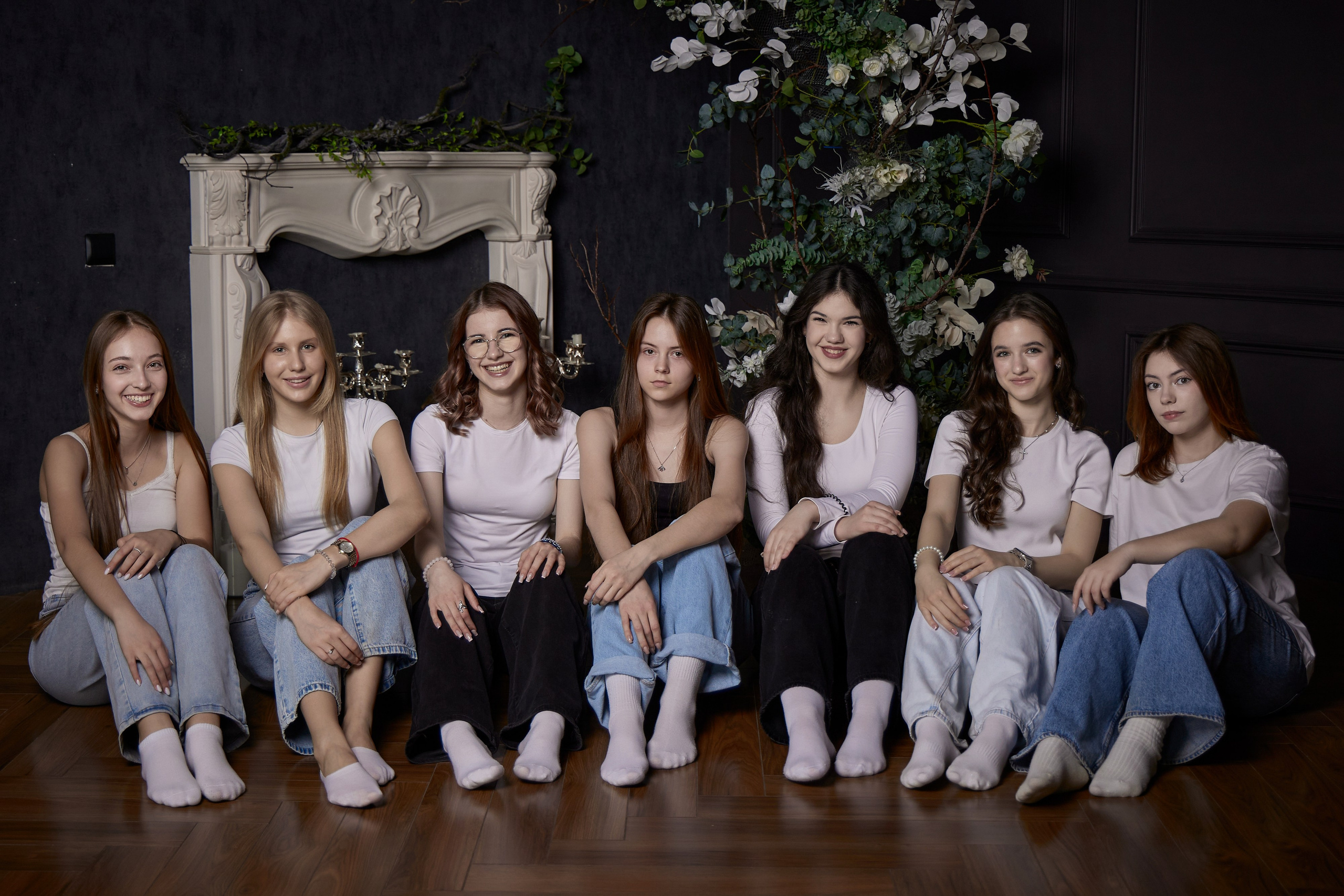 Веселые девчонки