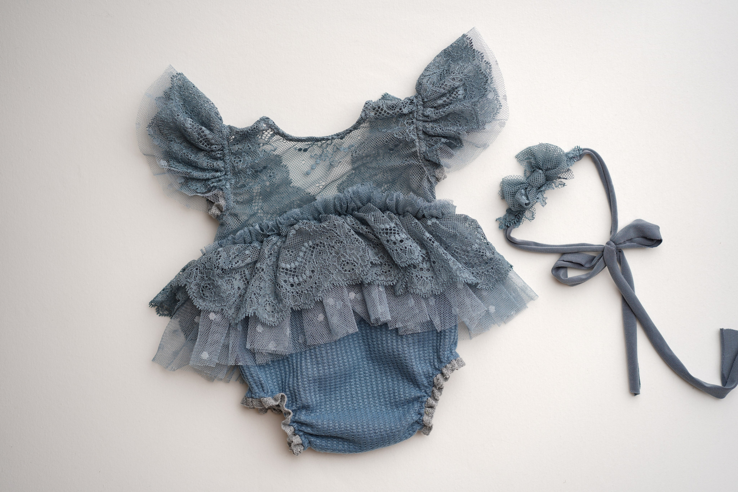 Платья. Фотограф новорождённых в Москве Елена Левина