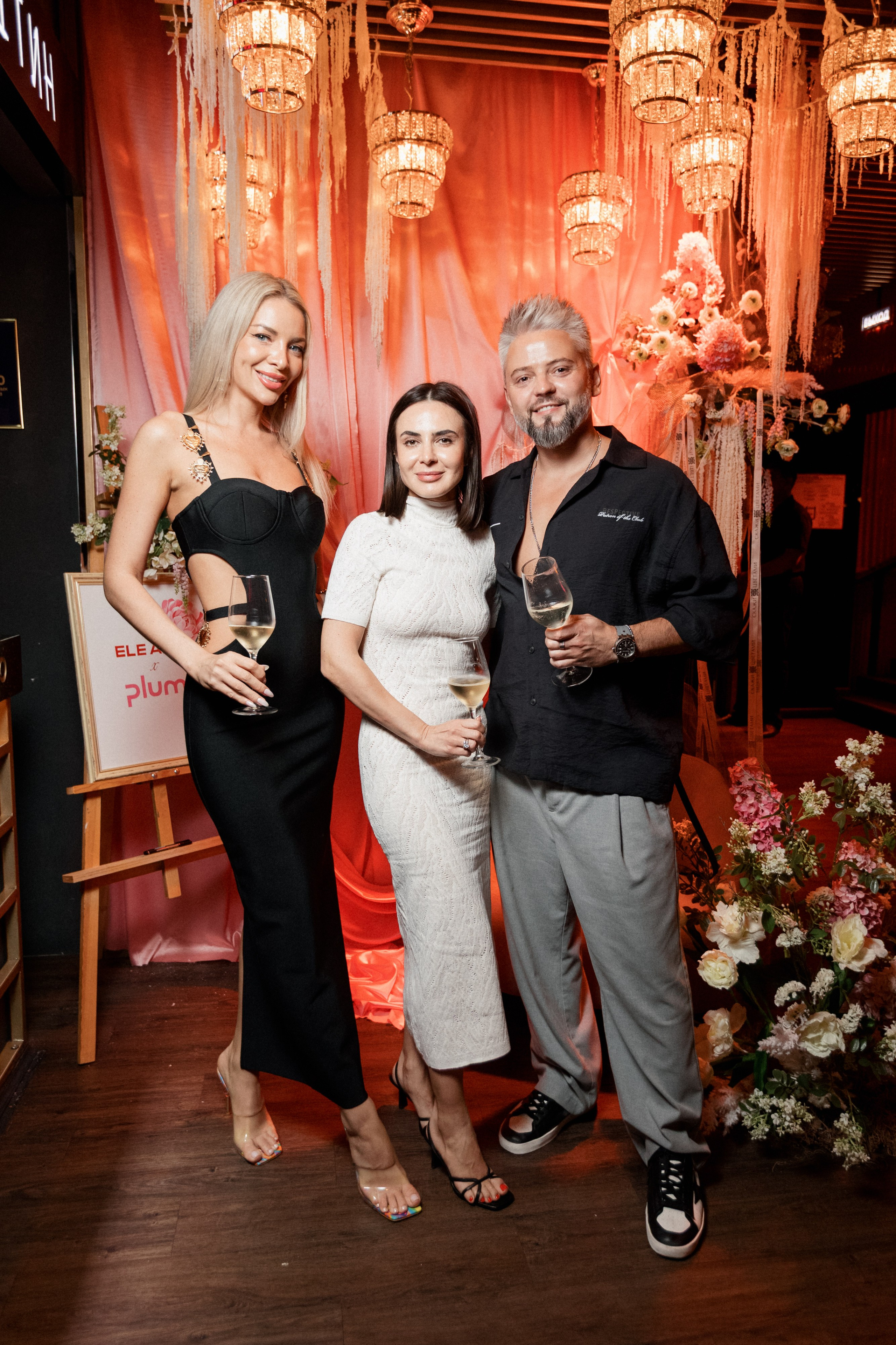 ELE AMU x PLUM — Показ новой коллекции брендов. СВОИ. ФОТООТЧЕТЫ-СОБЫТИЯ-МЕСТА