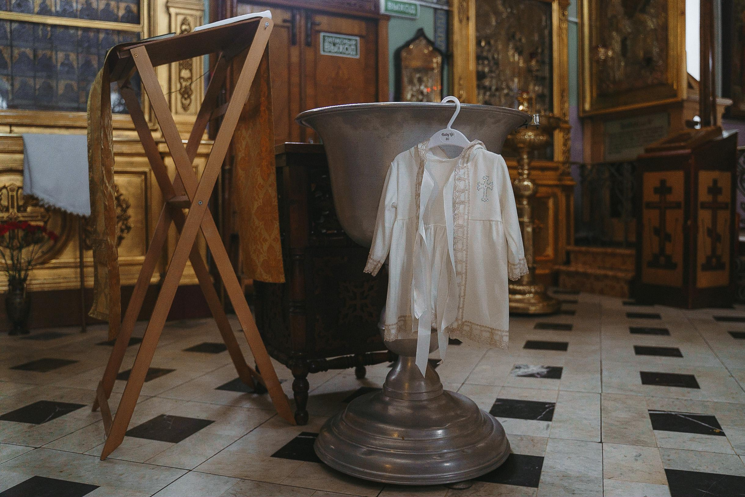 Фотограф на крещение в Балашихе в Церкви Рождества