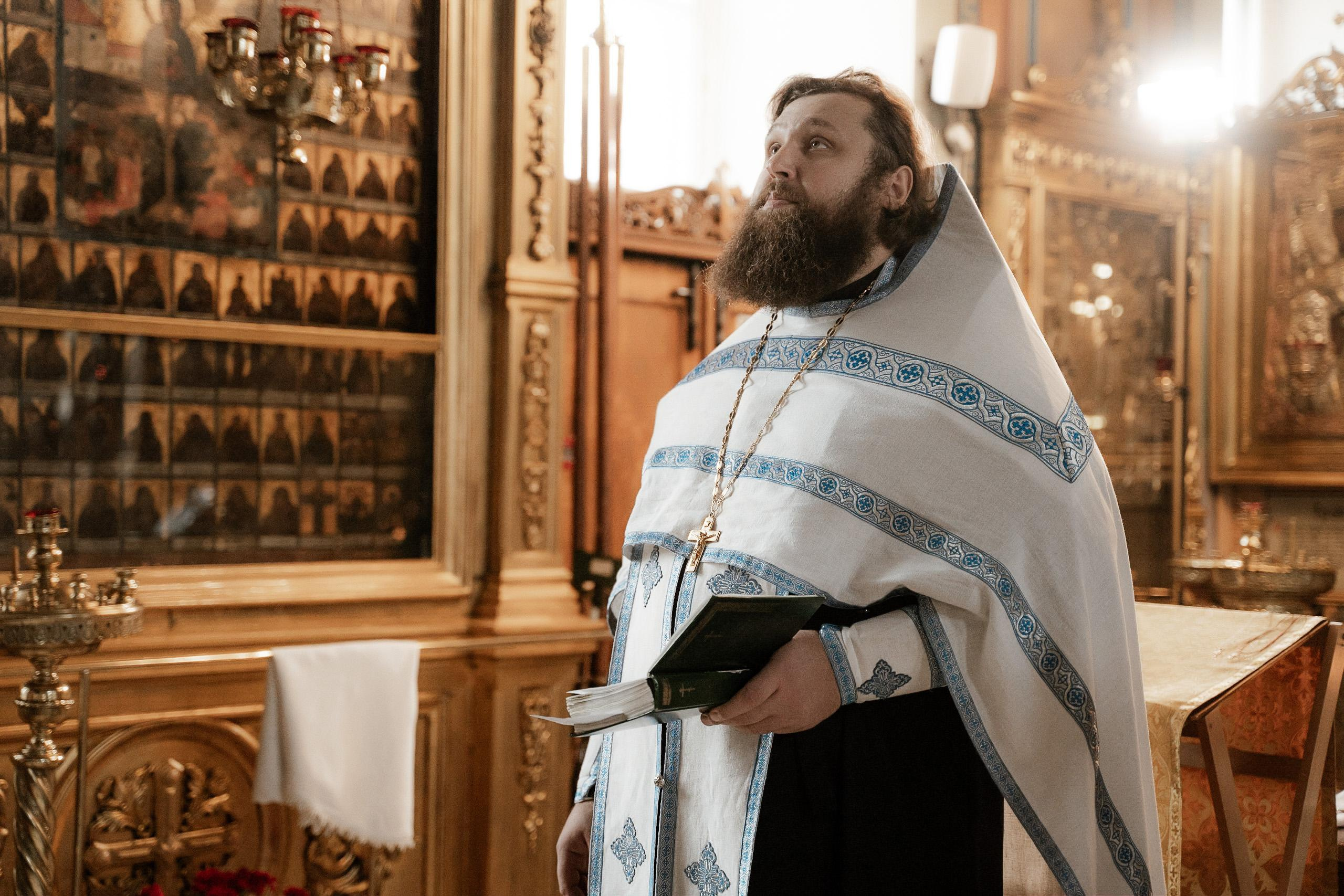 Фотограф на крещение в Балашихе в Церкви Рождества