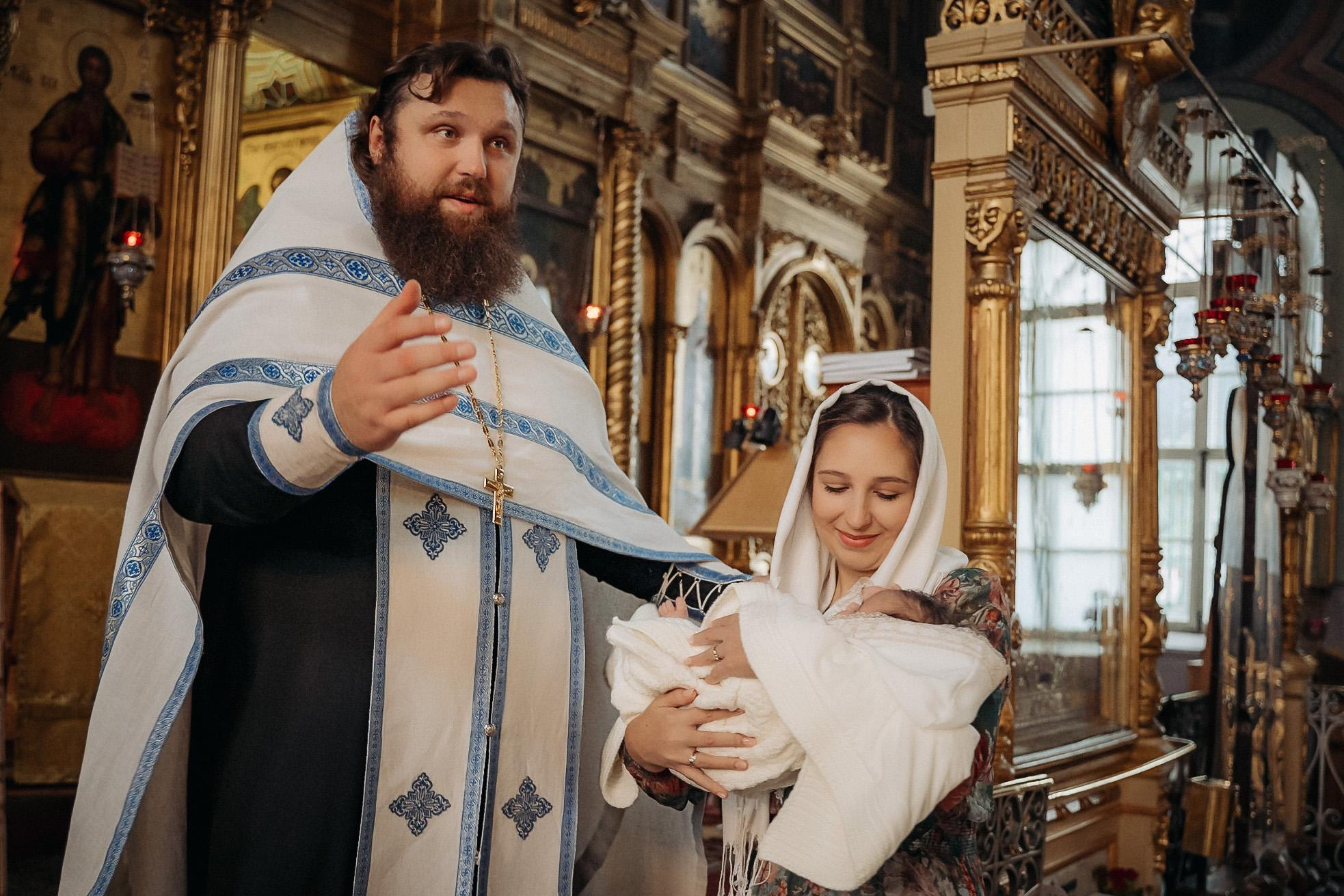 Фотограф на крещение в Балашихе в Церкви Рождества