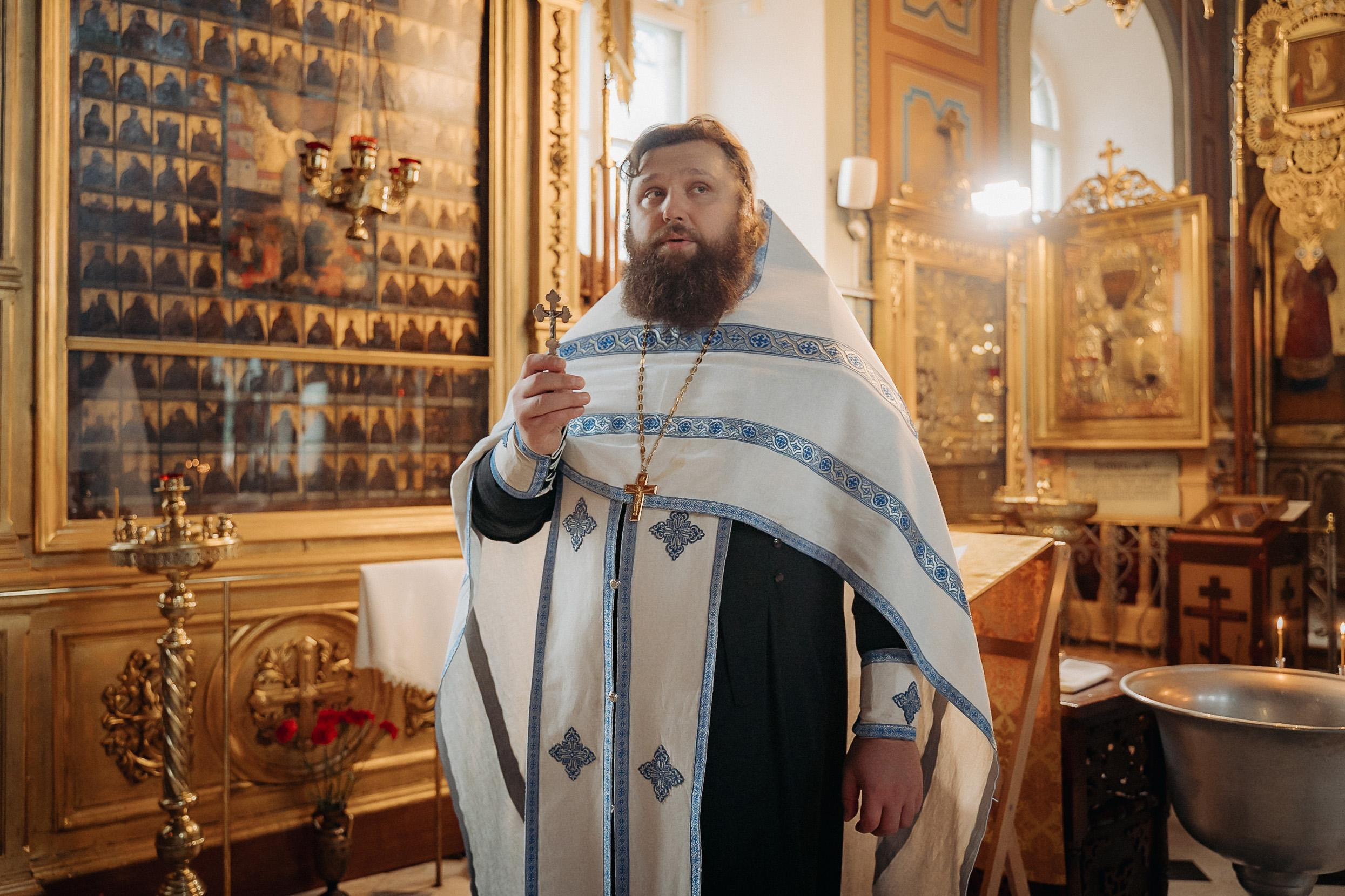 Фотограф на крещение в Балашихе в Церкви Рождества