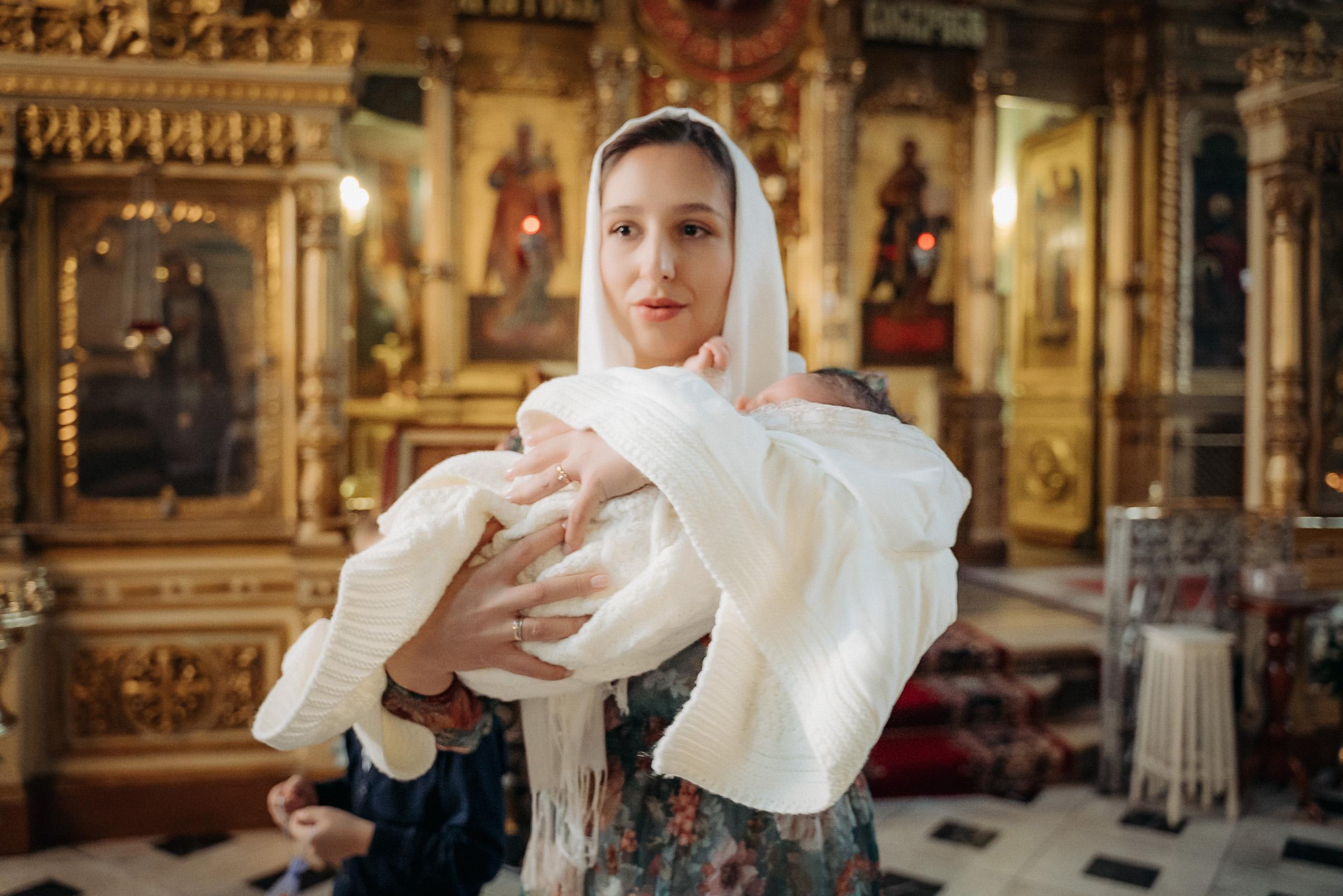 Фотограф на крещение в Балашихе в Церкви Рождества