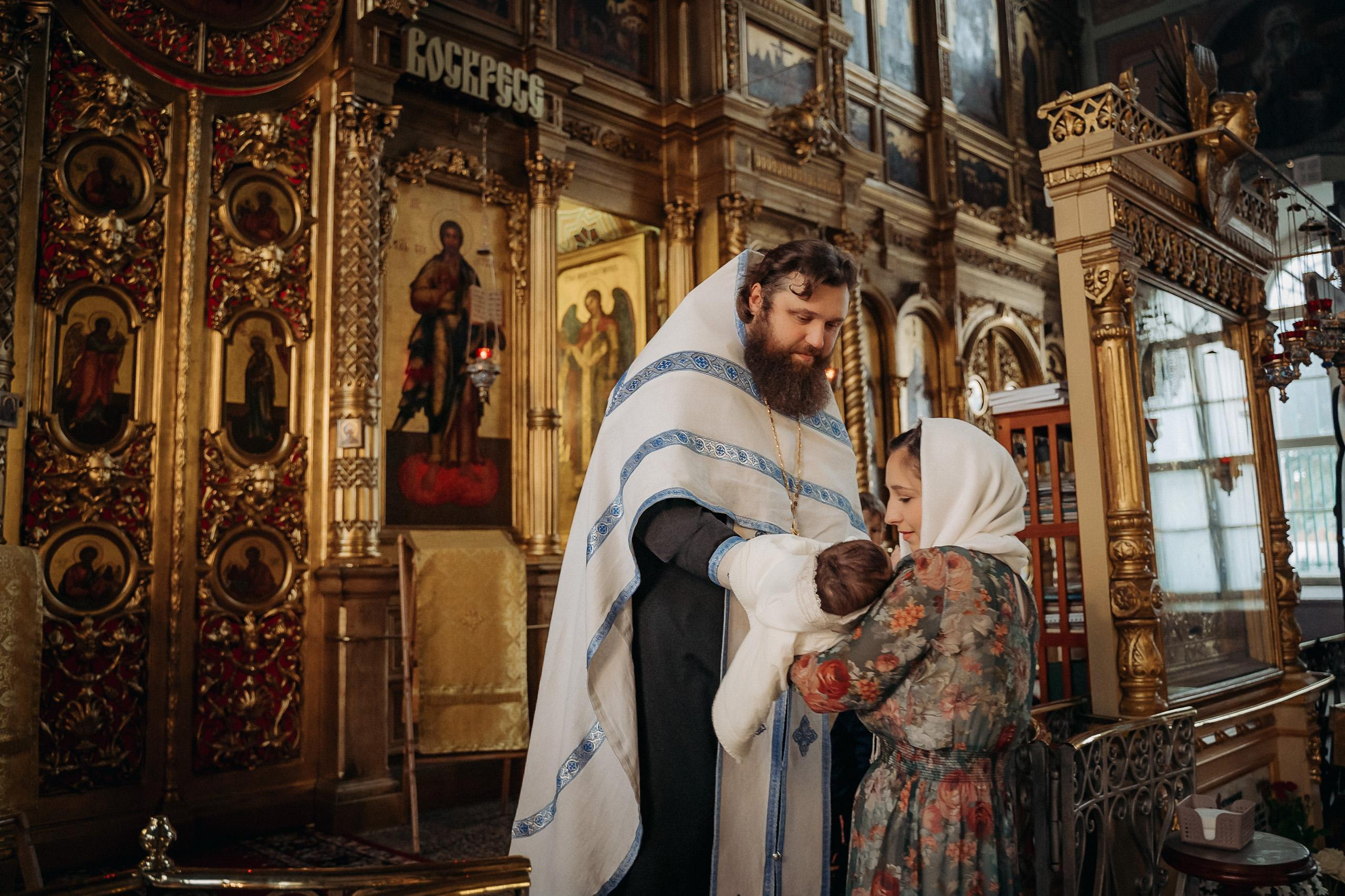 Фотограф на крещение в Балашихе в Церкви Рождества