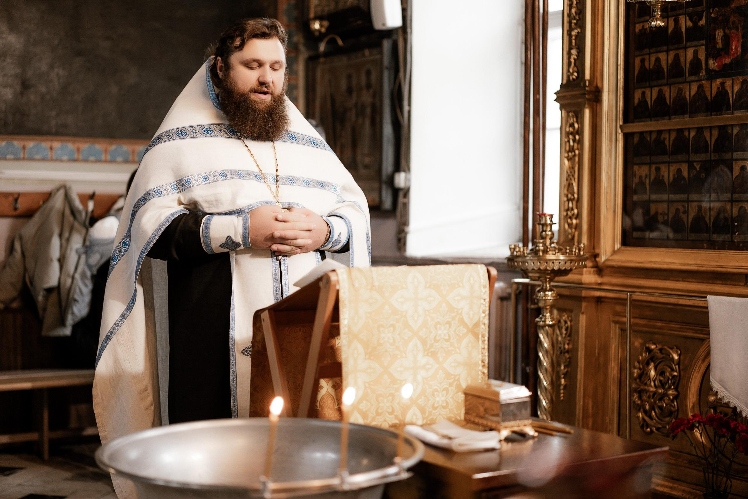 Фотограф на крещение в Балашихе в Церкви Рождества