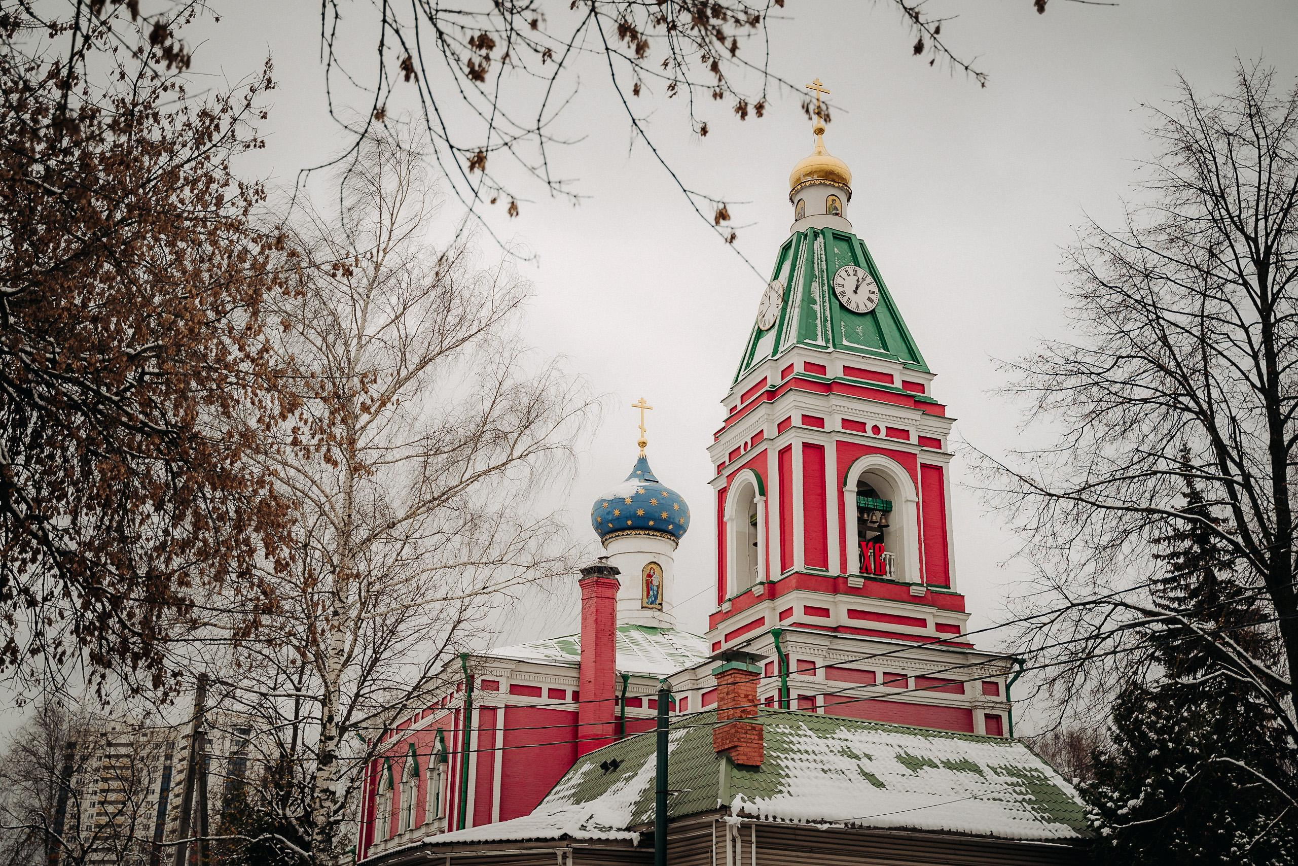 Фотограф на крещение в Балашихе в Церкви Рождества