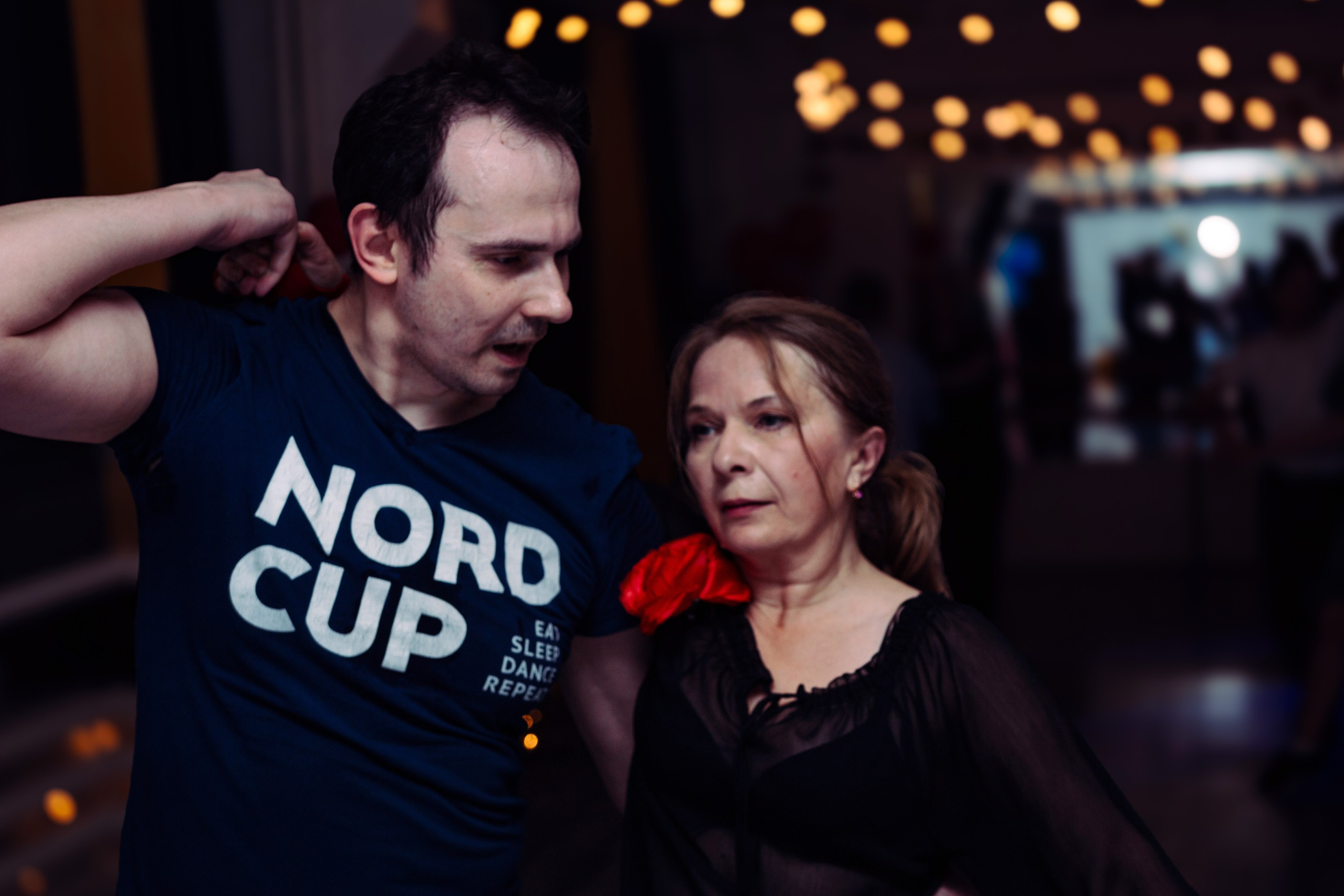 Dance cafe вечеринка