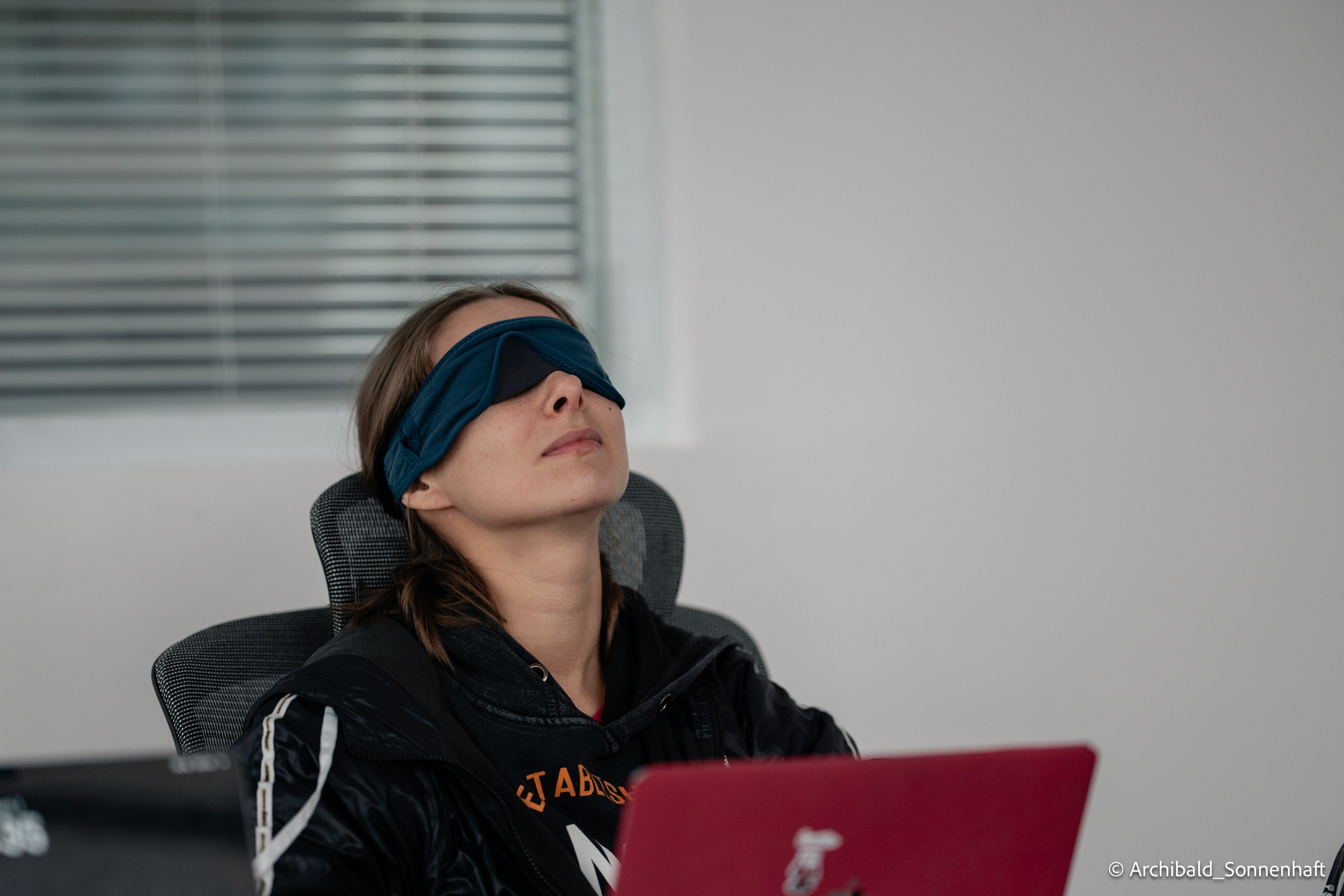 Cat, squirrel, japanese food and stand-up. Photographer in Guangzhou, China. Archibald Sonnenhaft
