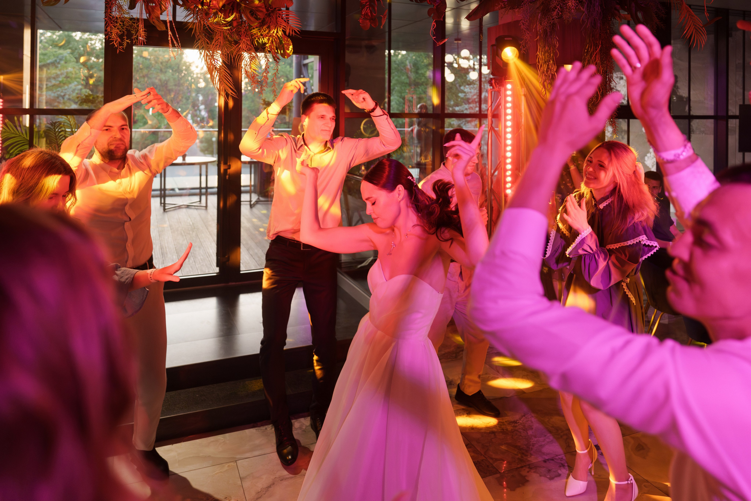 Павел и Ольга (Пакет «MAXI» Брянск). Свадебный и репортажный фотограф Элина Козырьянова