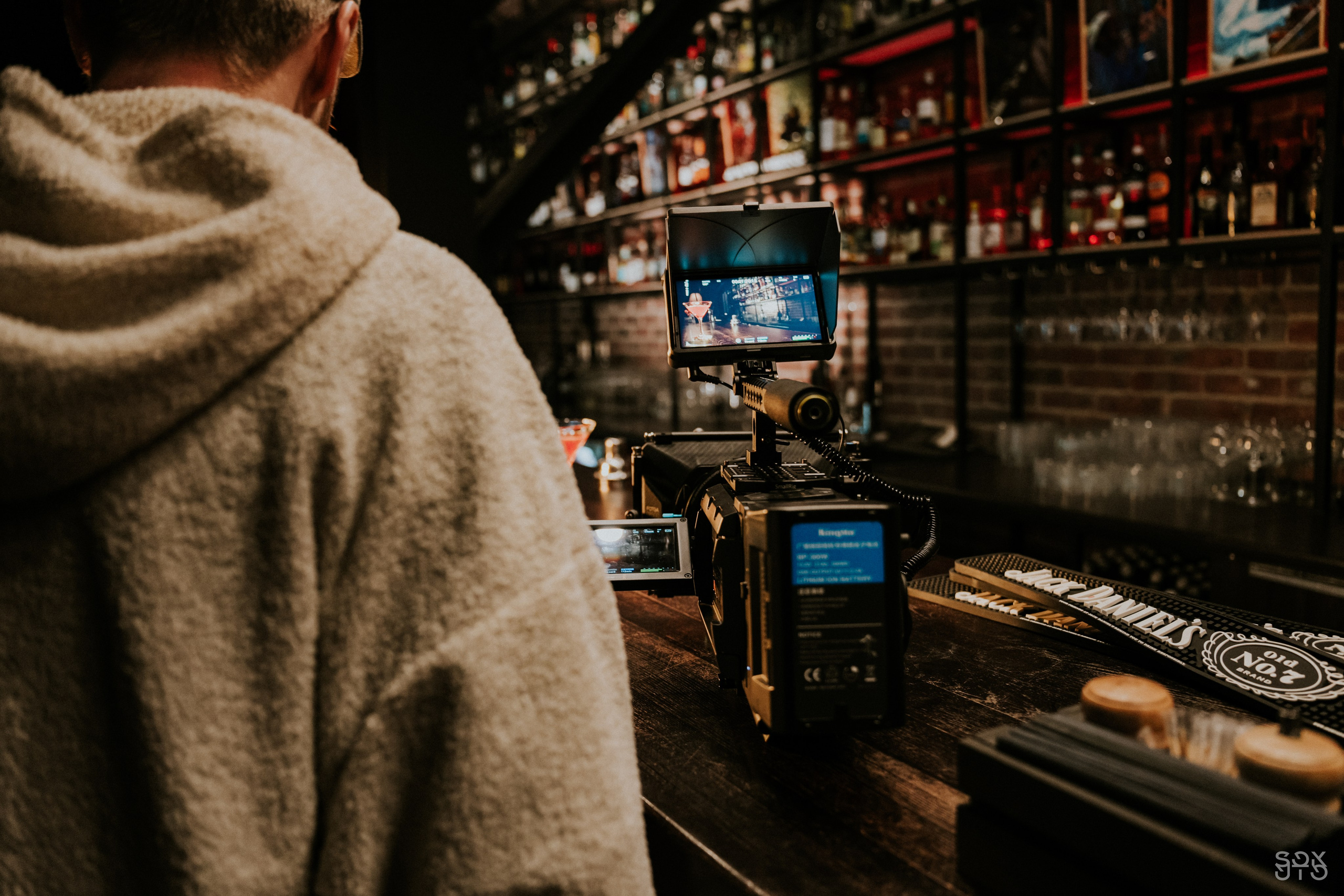 Видеопродакшн BACKED ROLL