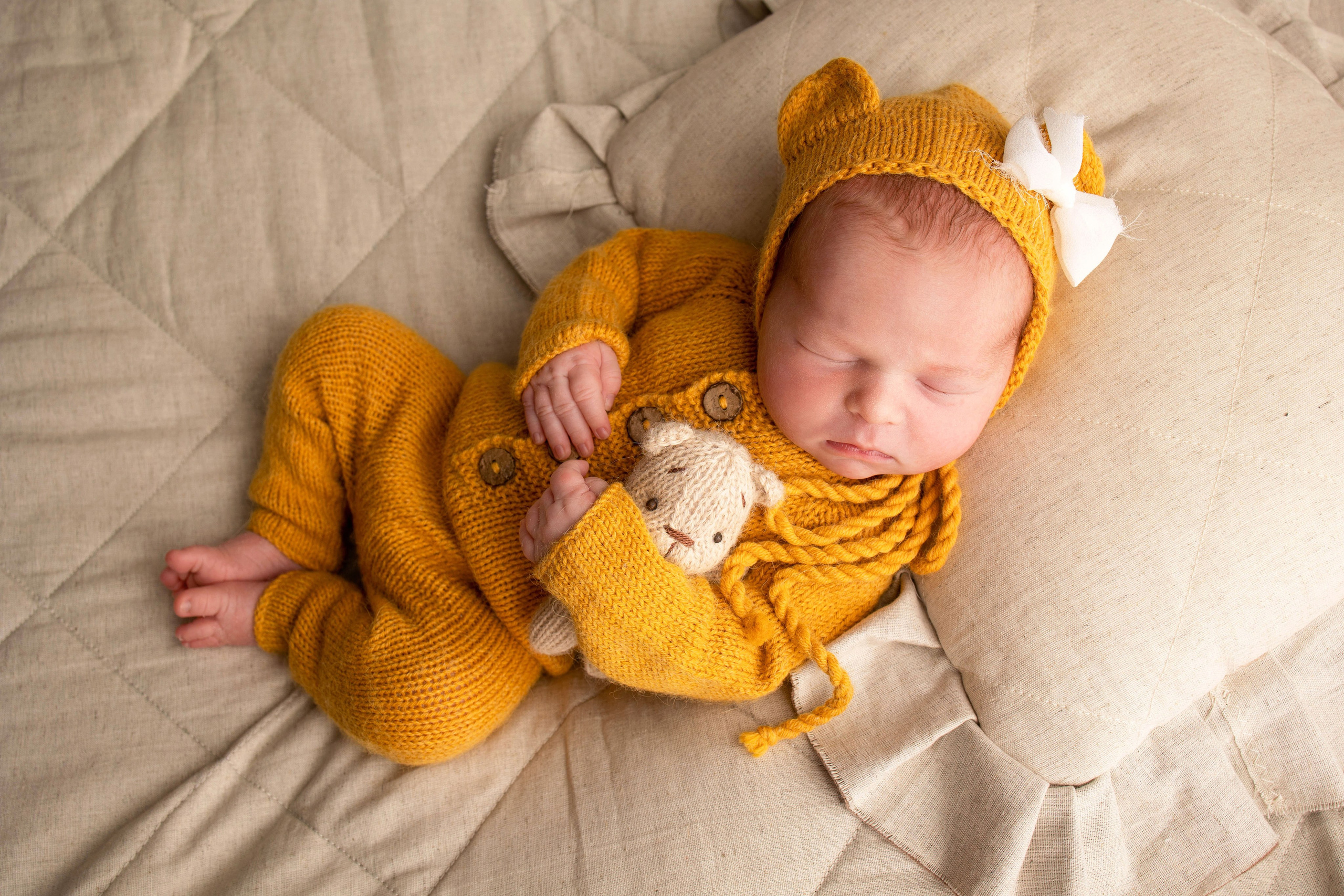 Нежная и милая фотосессия первых дней жизни Вашего ребенка в Минске. Фотограф новорождённых Минск — стоимость newborn фотосессии в Минске