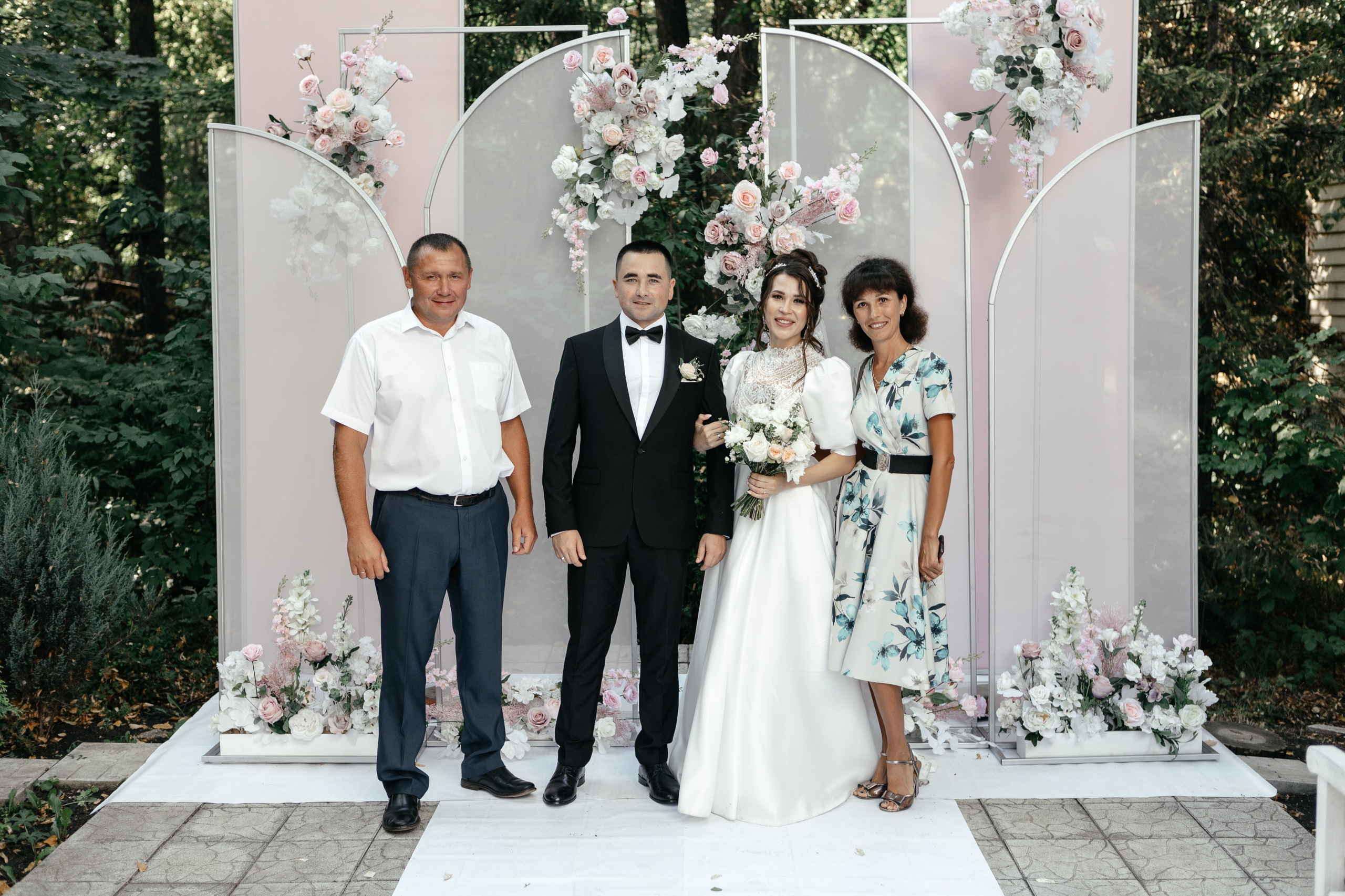 Свадебный фотограф Уфа — Руслан ГабдлисламовЖивые эмоции, красивые кадры, воспоминания на всю жизнь.Работаю по всей Республике Башкортоста. Свадебный фотограф Уфа Руслан Габдлисламов