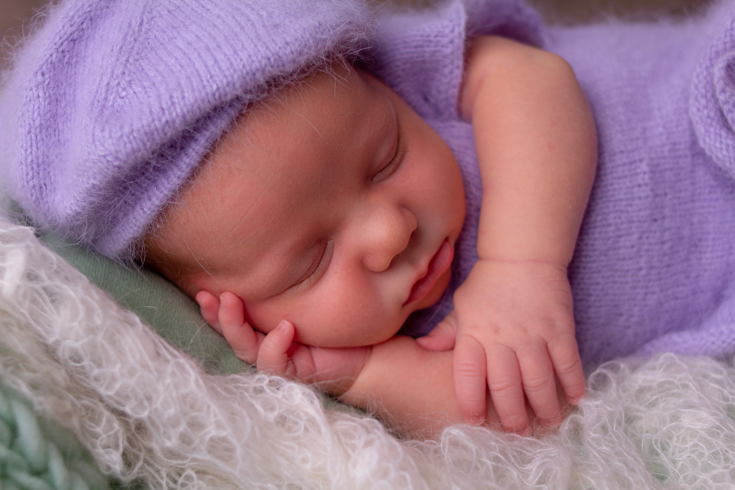 Образы в вязаных костюмчиках. Первый кадр | newborn фотограф | Всеволожск
