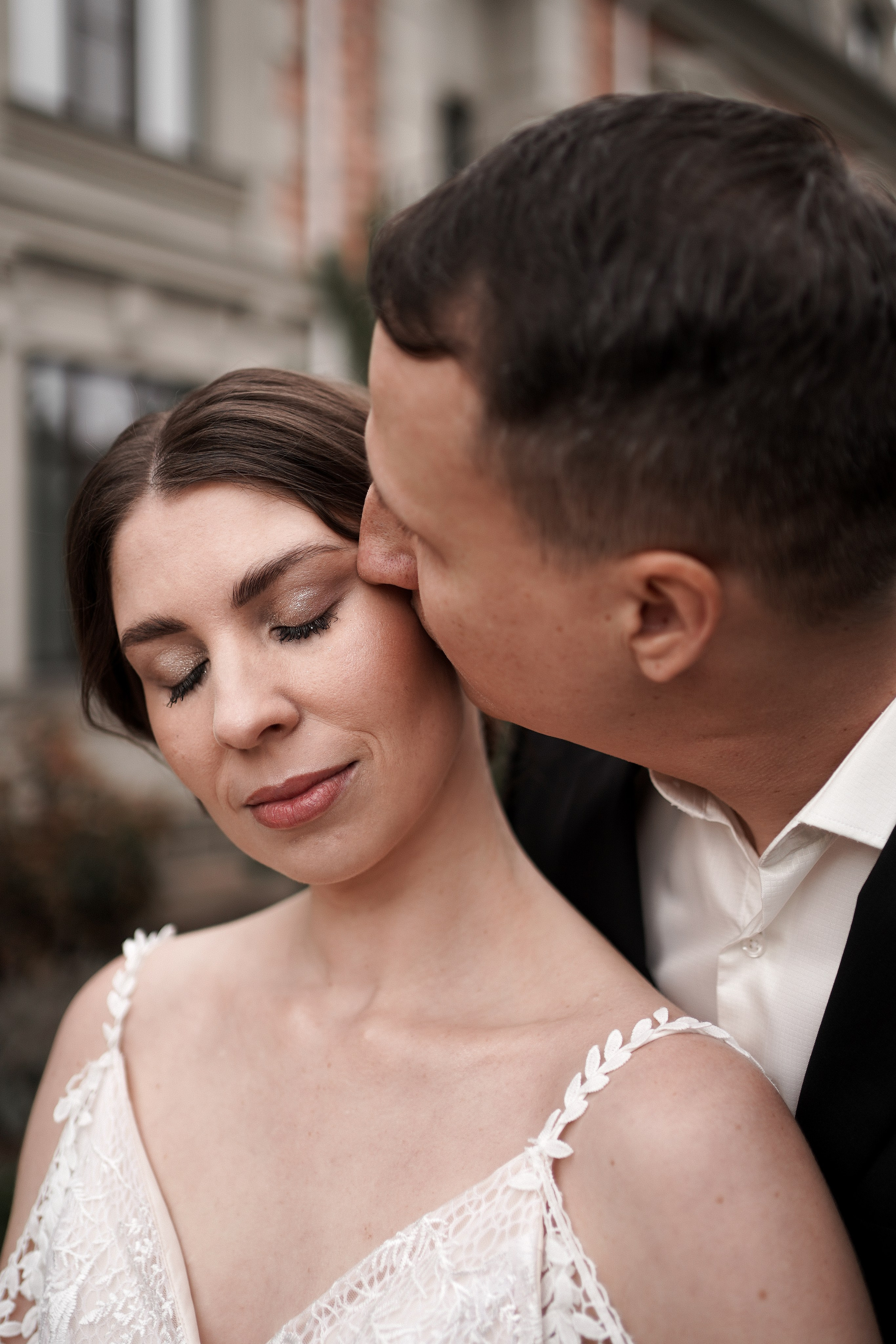 Свадебная фотосессия в Графском парке. Ростов-на-Дону. Свадебный фотограф в Ростове-на-Дону. Таинство Крещения и Венчания, семейные фотосессии. Алёна Чёботова