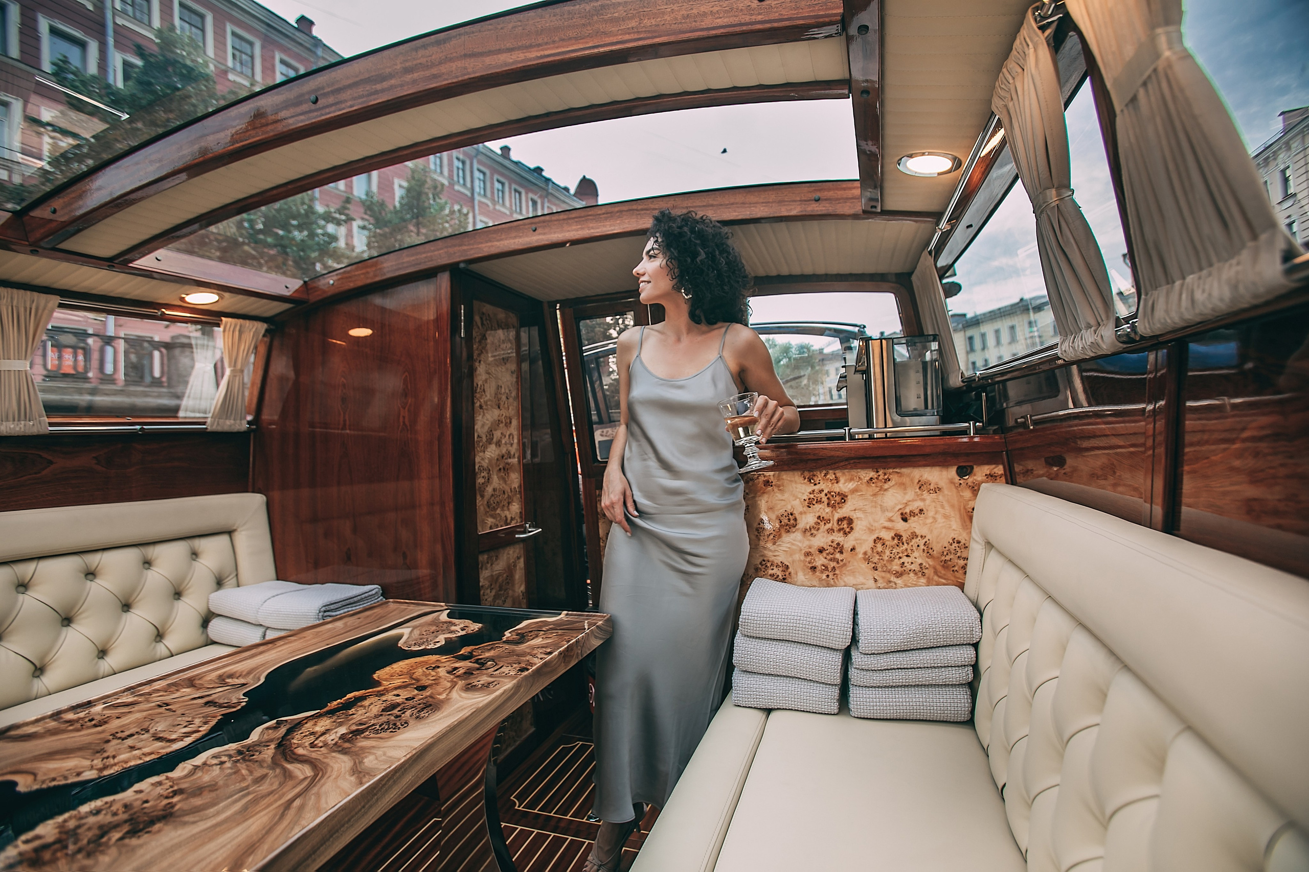 Катер «Montferrand». SPB Rent Boats|аренда катеров и теплоходов