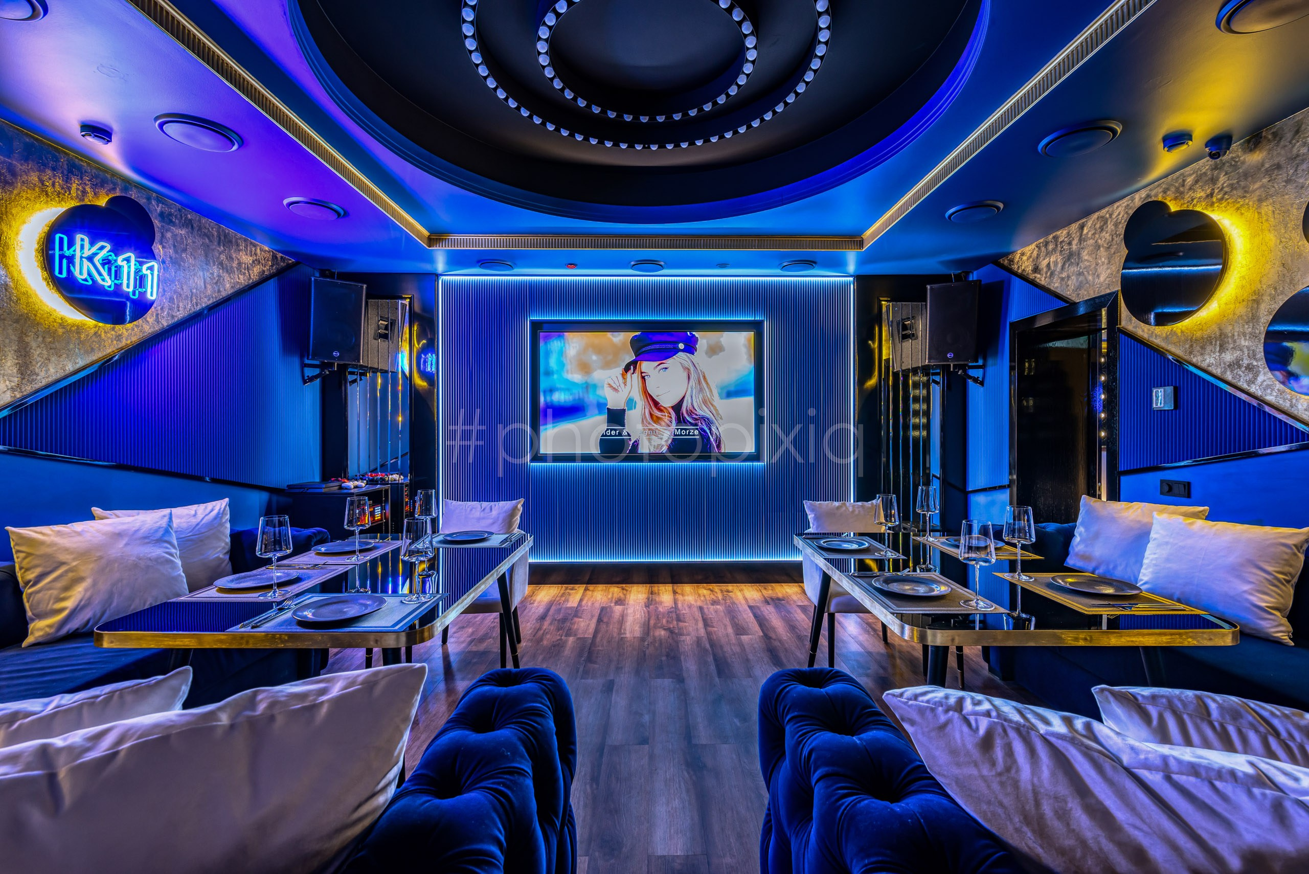 Фотосъёмка Караоке-бара «К11». Интерьерная съёмка и виртуальные туры — Интерьерный фотограф Кузнецов Сергей (photopixiq)