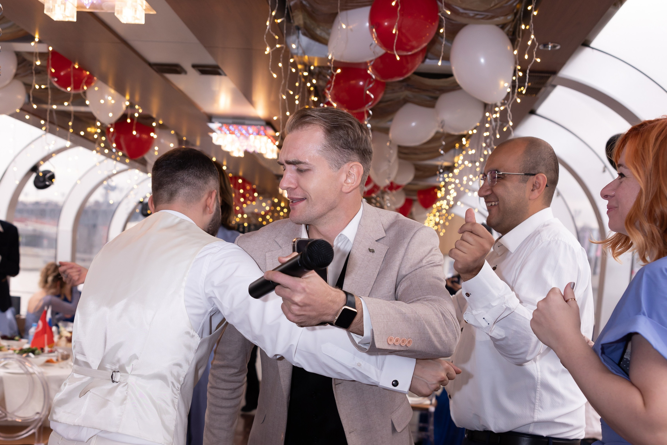 Ксения и Чаатай (теплоход). Сказочный фотограф для Вас и Вашей семьи