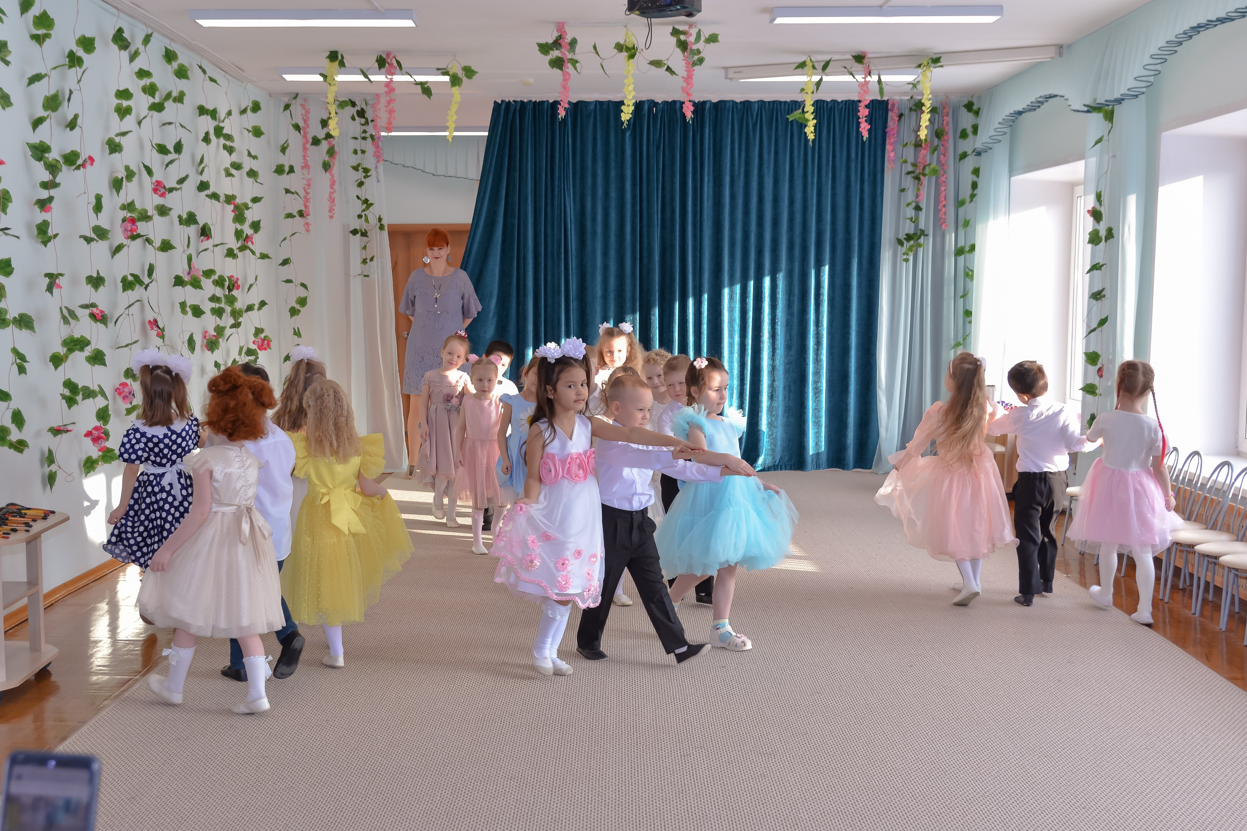 Фото репортаж с утренника в детском саду