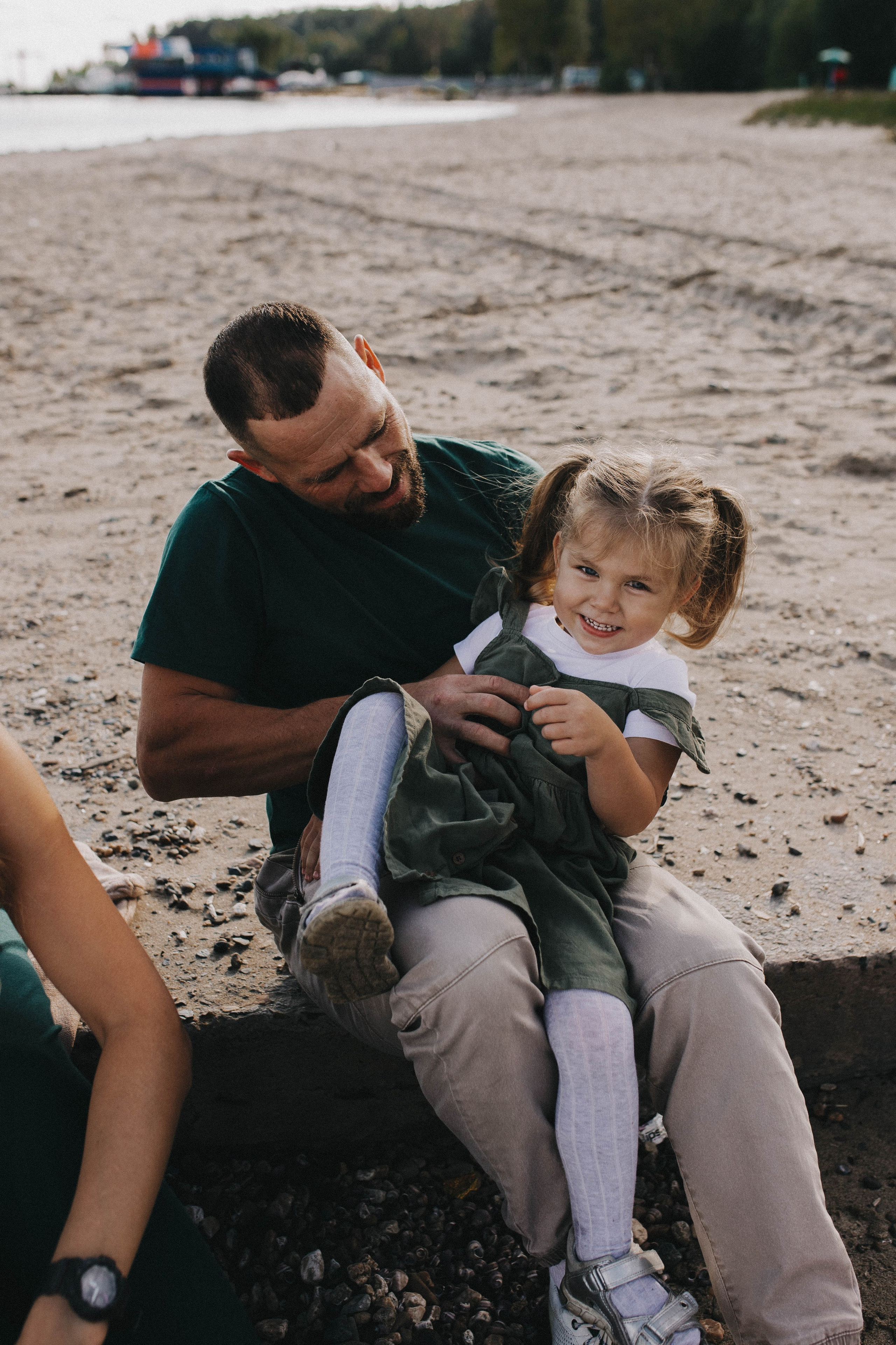 «Ма, па, поехали на лошадок смотреть!». Свадебный фотограф Новосибирск