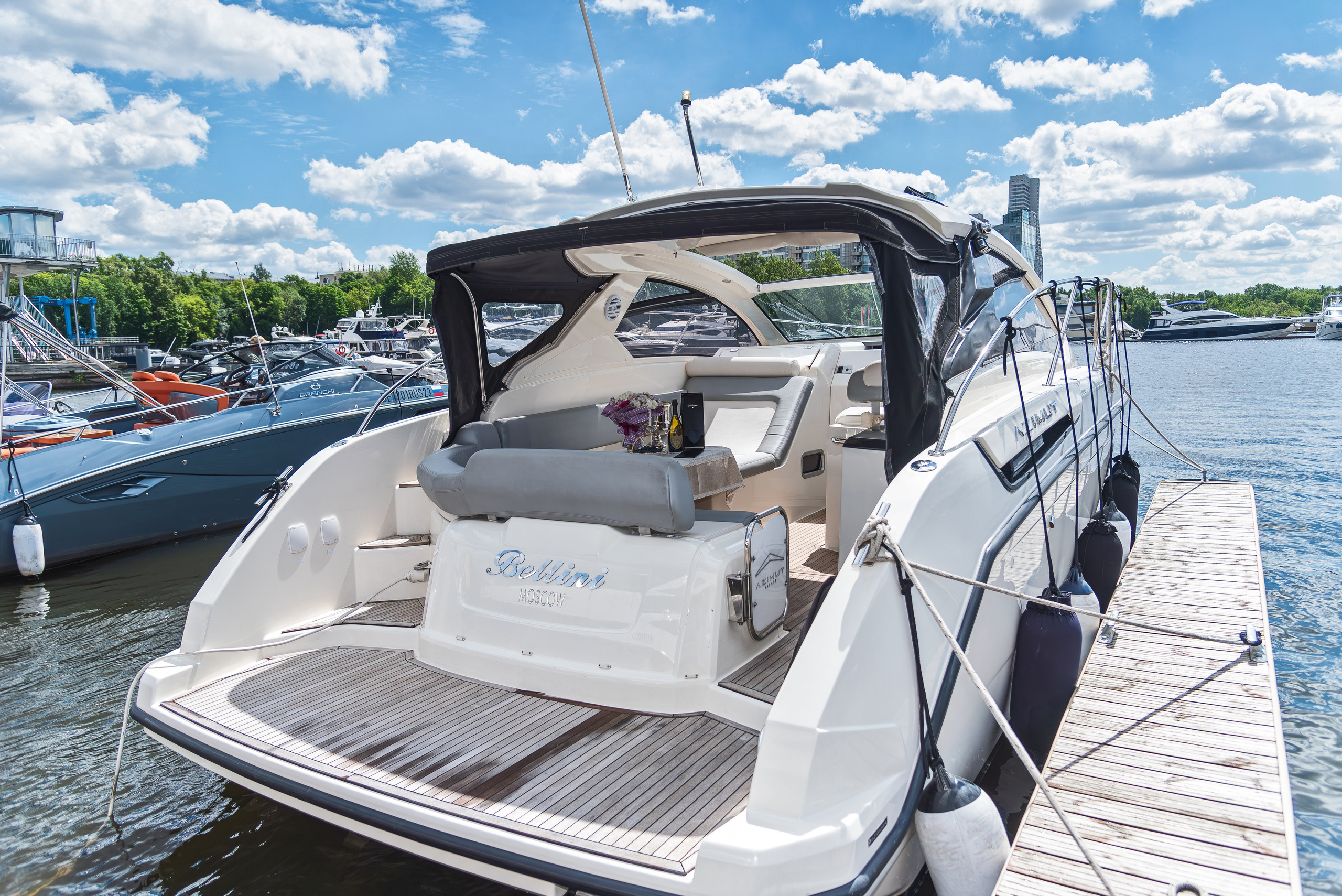 Фотосъёмка: Яхты в Москве. Интерьерный & Репортажный фотограф Озеров Денис, г. Москва