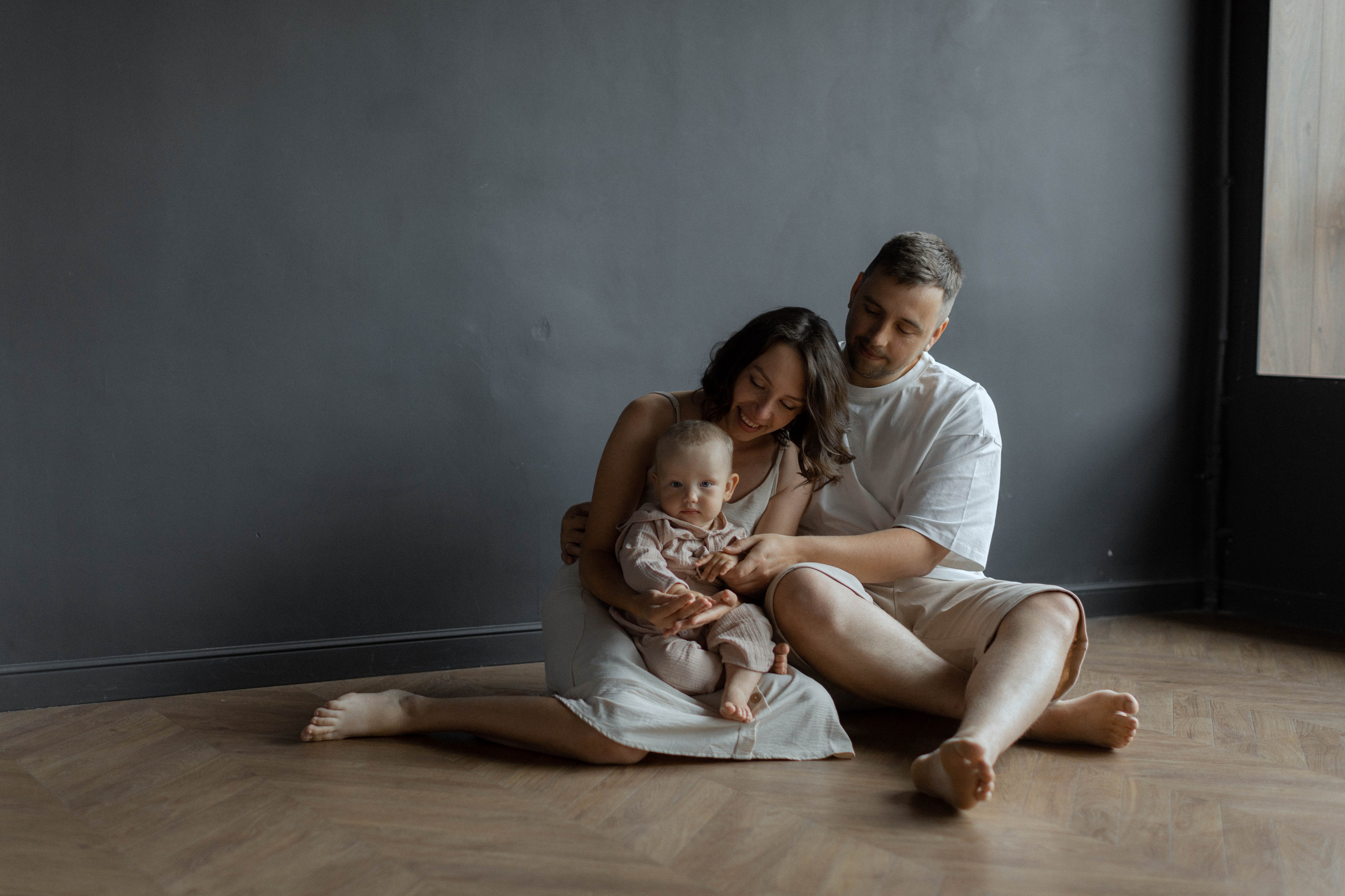 Артем, Виктория и их малыш