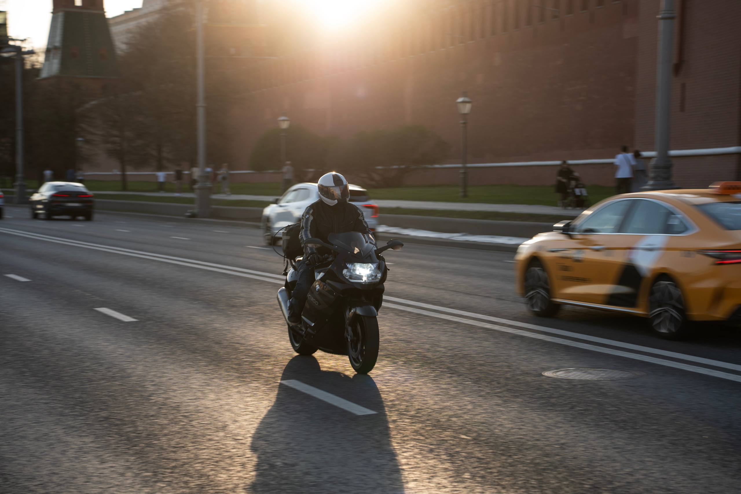 Фотосъемка автомобилей и мотоциклов. Свадебный, детский, семейный, фотограф в Москве Ольга Космос