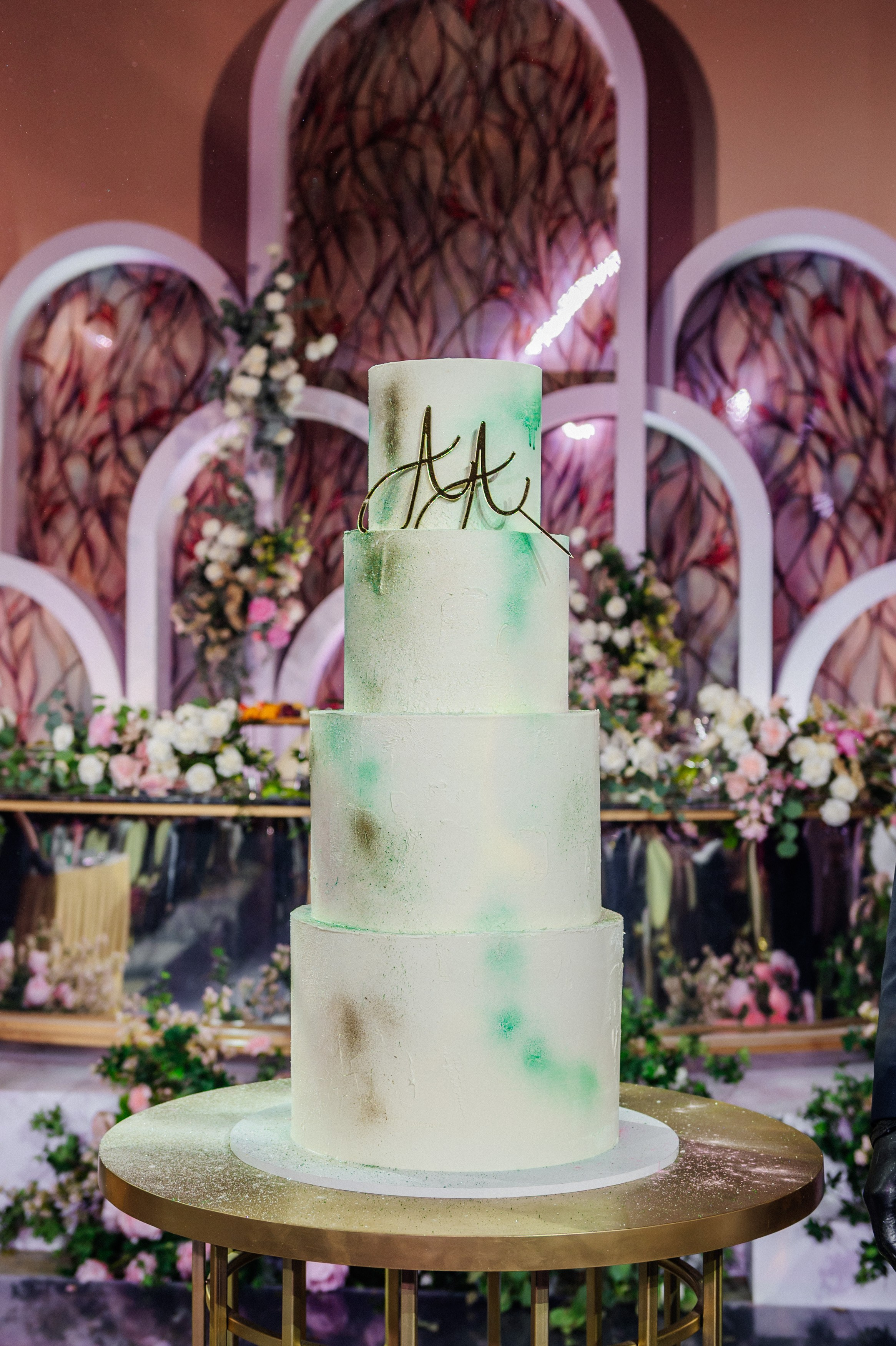 ABDURAHMAN & ARUZHAN. HOME