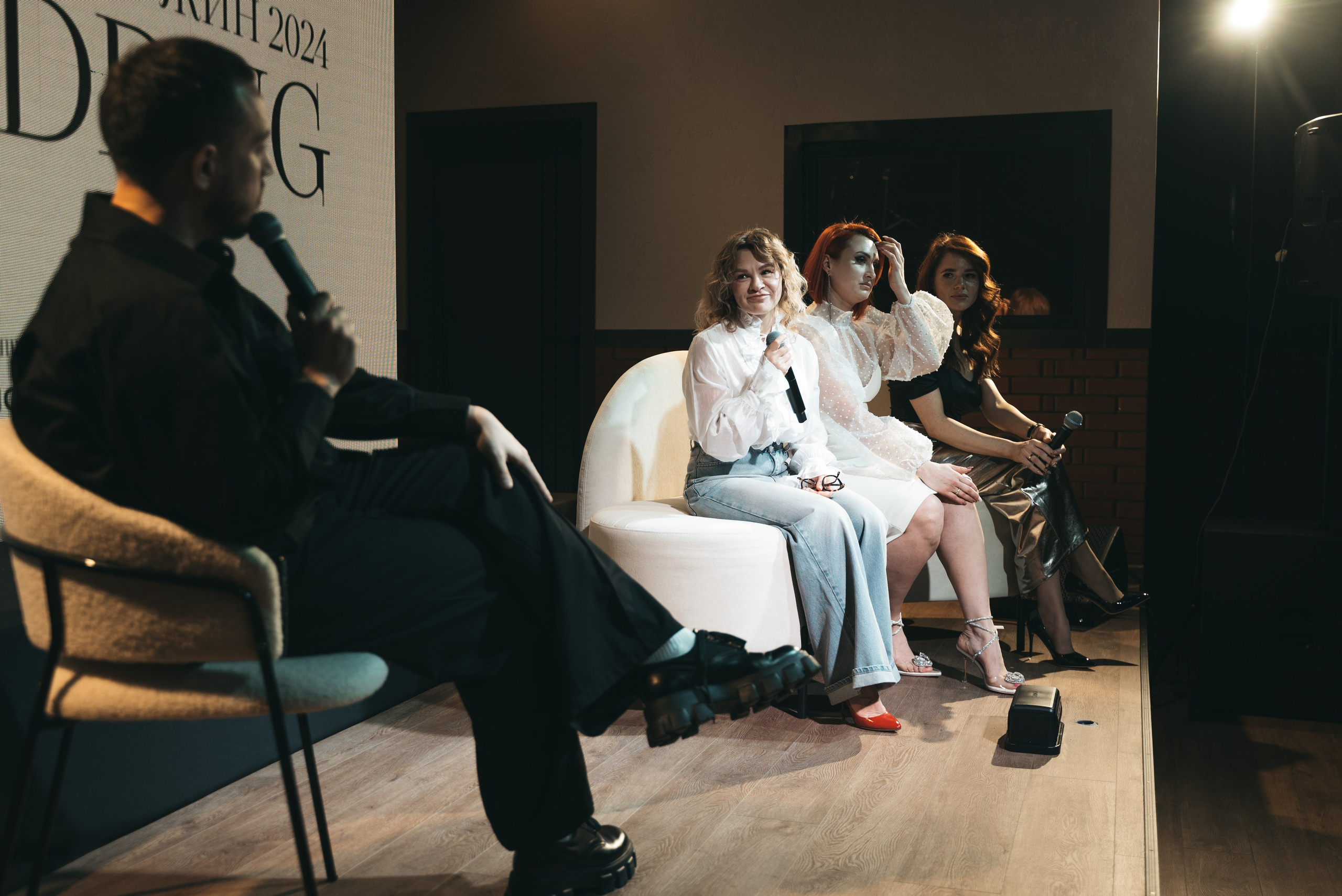 WhiteRoom Pre-wedding. Репортажный и свадебный фотограф в Сургуте