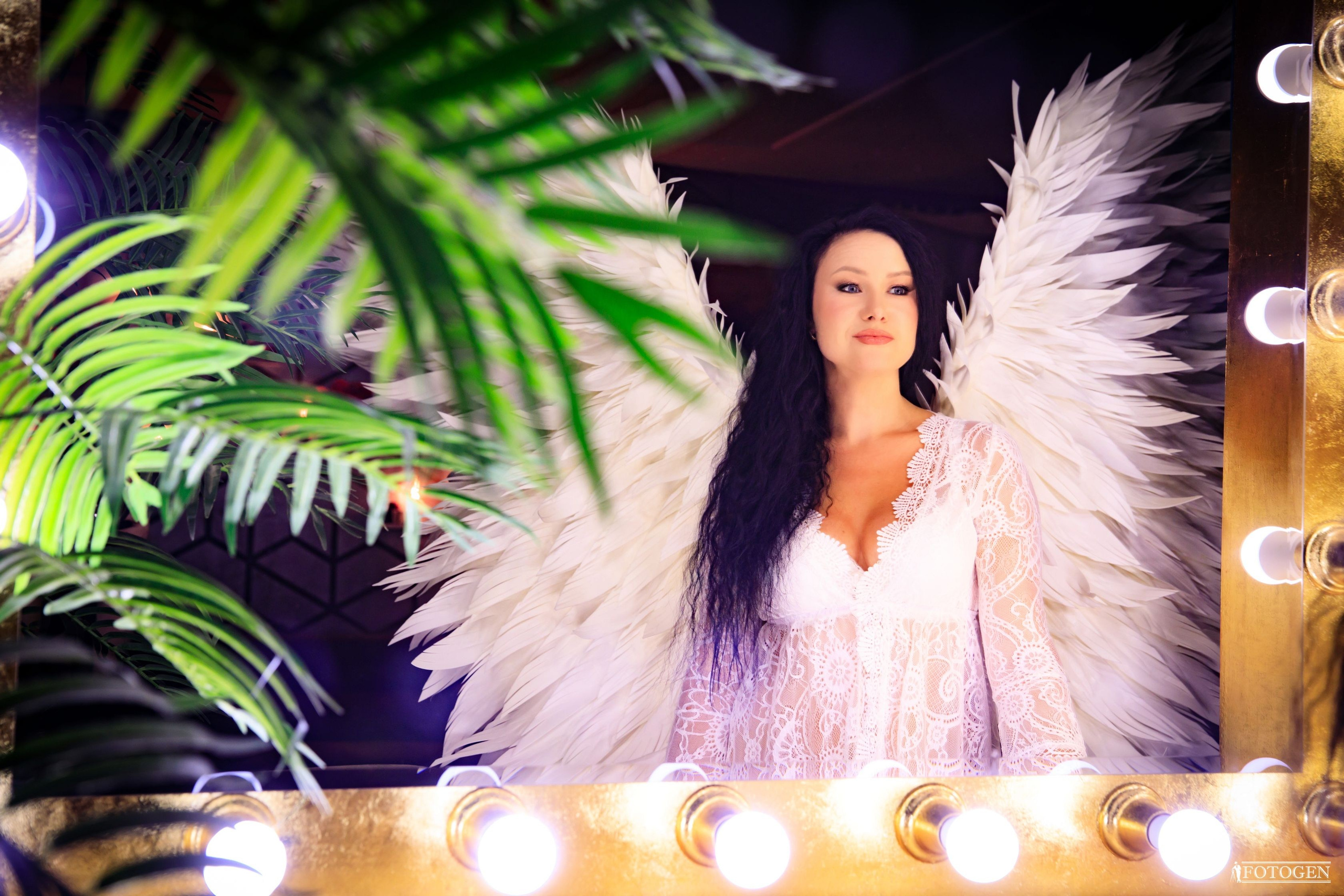 Современная элегантность: Стильные фотосессии в Fotogen. Интерьерная фотостудия FOTOGEN г. Краснодар