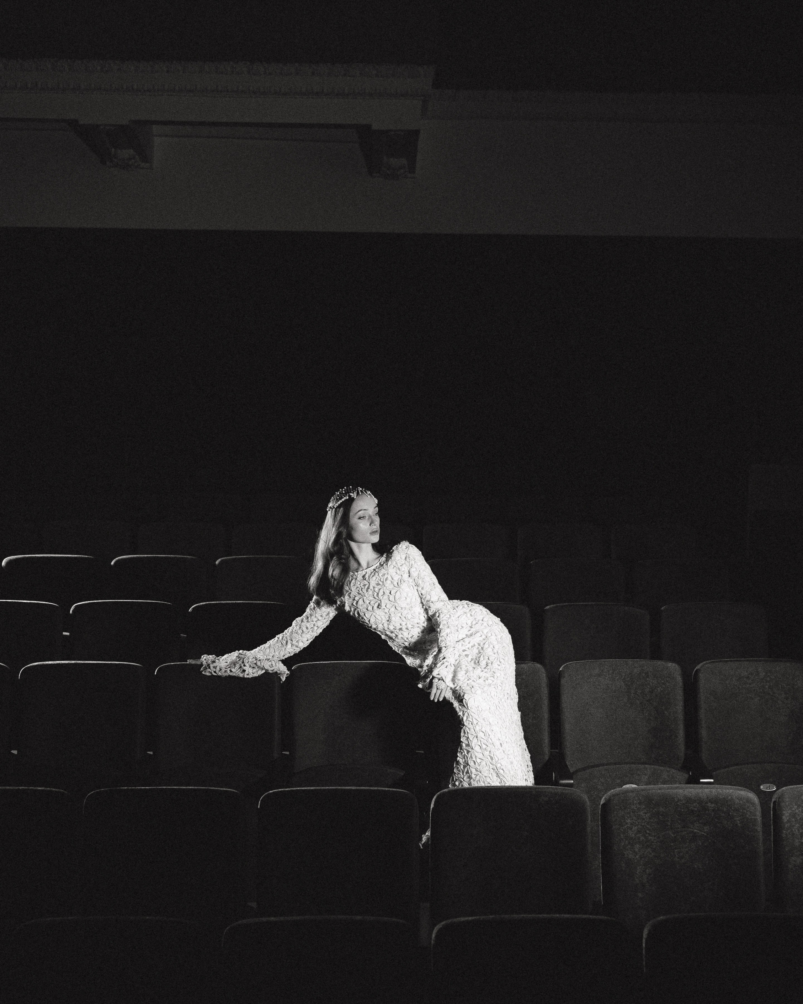 Свадебная история во дворце культуры с собаками