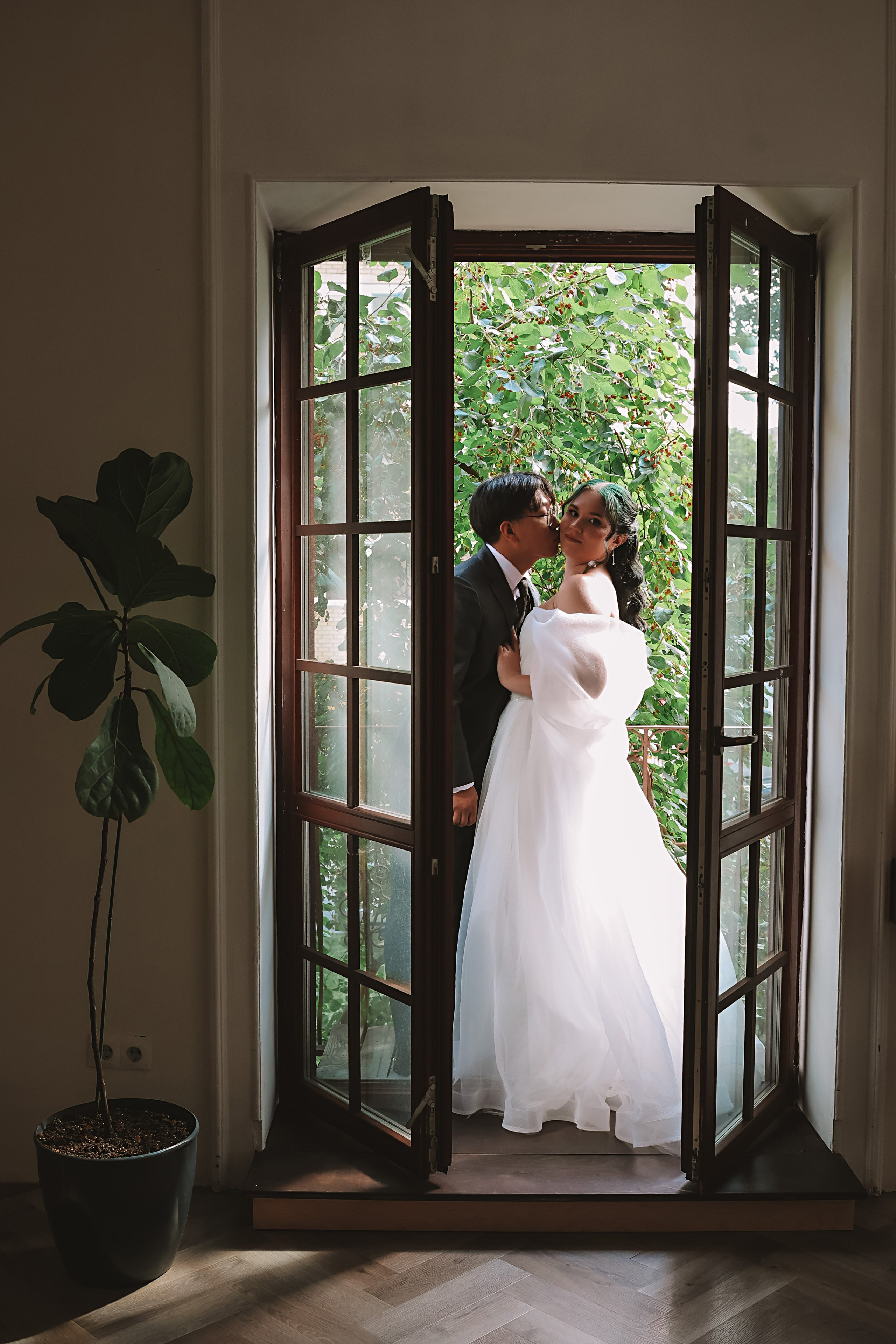 Айвазовский и парк дружбы народов. Семейный фотограф Тюмень, фотограф на роды Салмина Мария