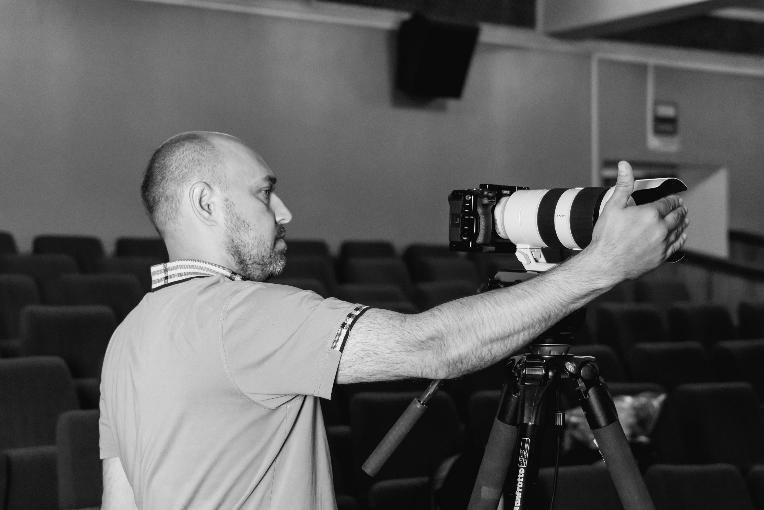 Backstage. Занимаюсь профессиональной фотографией и живу рядом с Байкалом. Работаю в разных жанрах