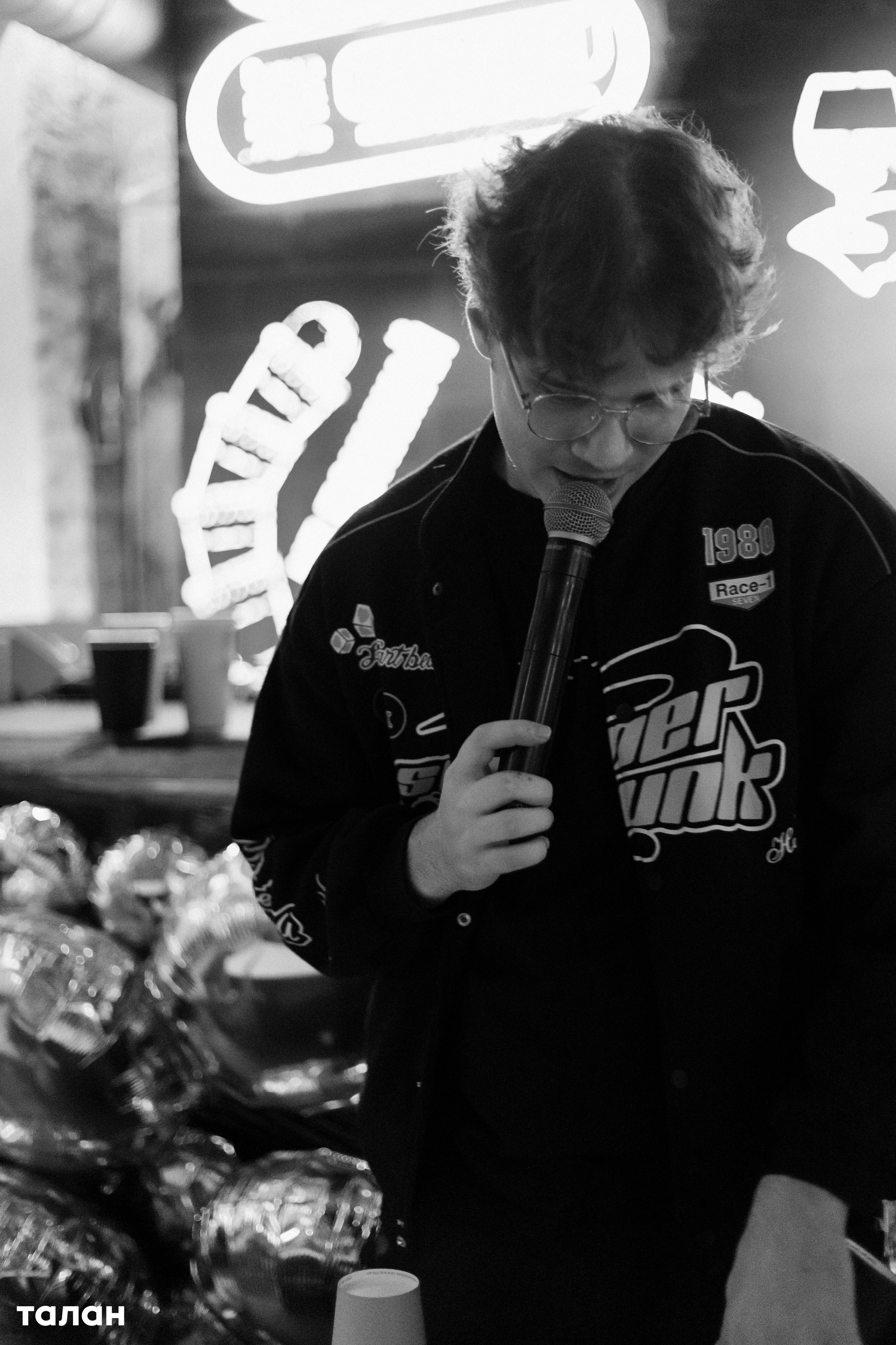 ВИНОТЕКА [бар+магаз] — BIRTHDAY PARTY. СВОИ. ФОТООТЧЕТЫ-СОБЫТИЯ-МЕСТА