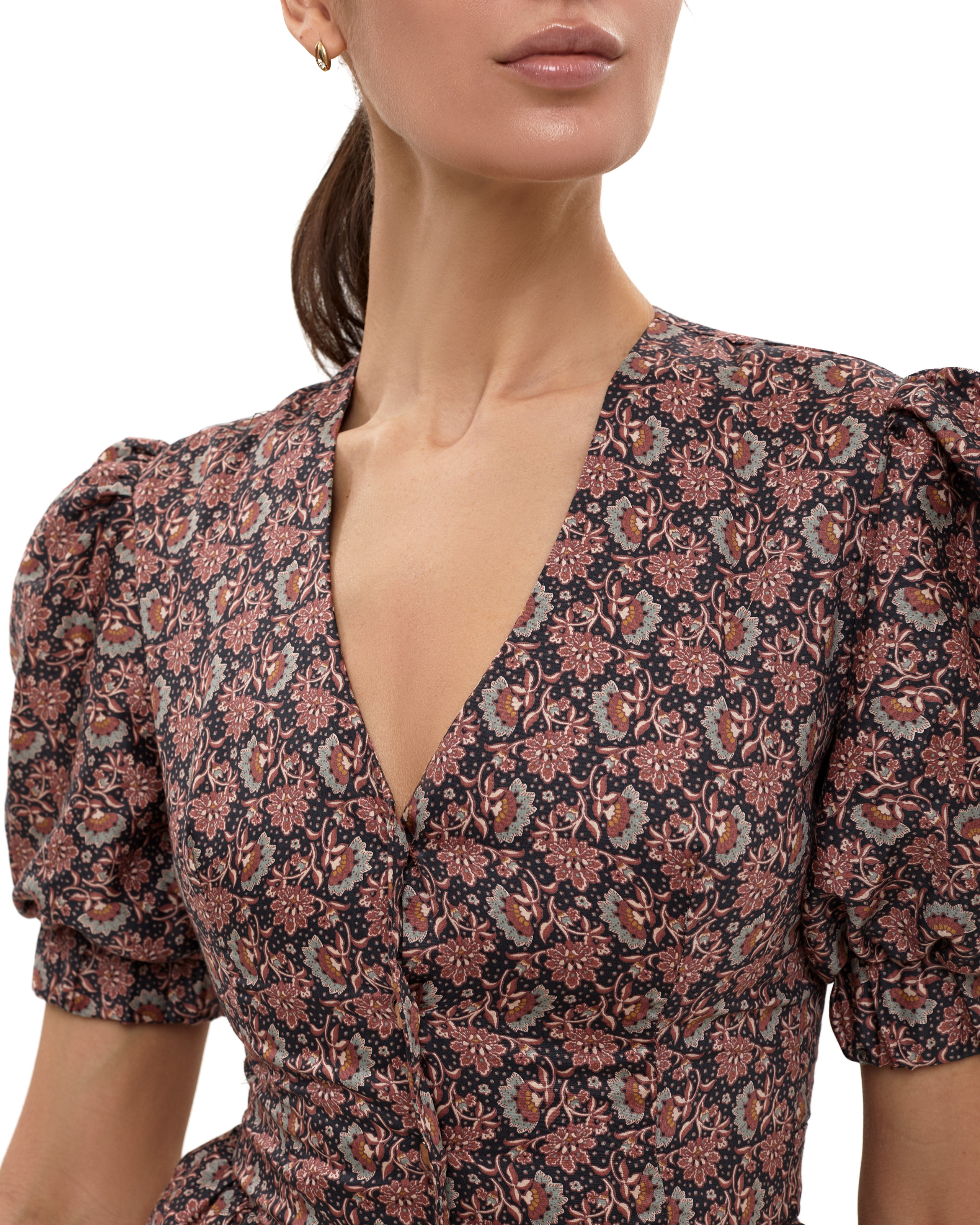 Каталог. Фотограф для брендов одежды и маркетплейсов в Москве